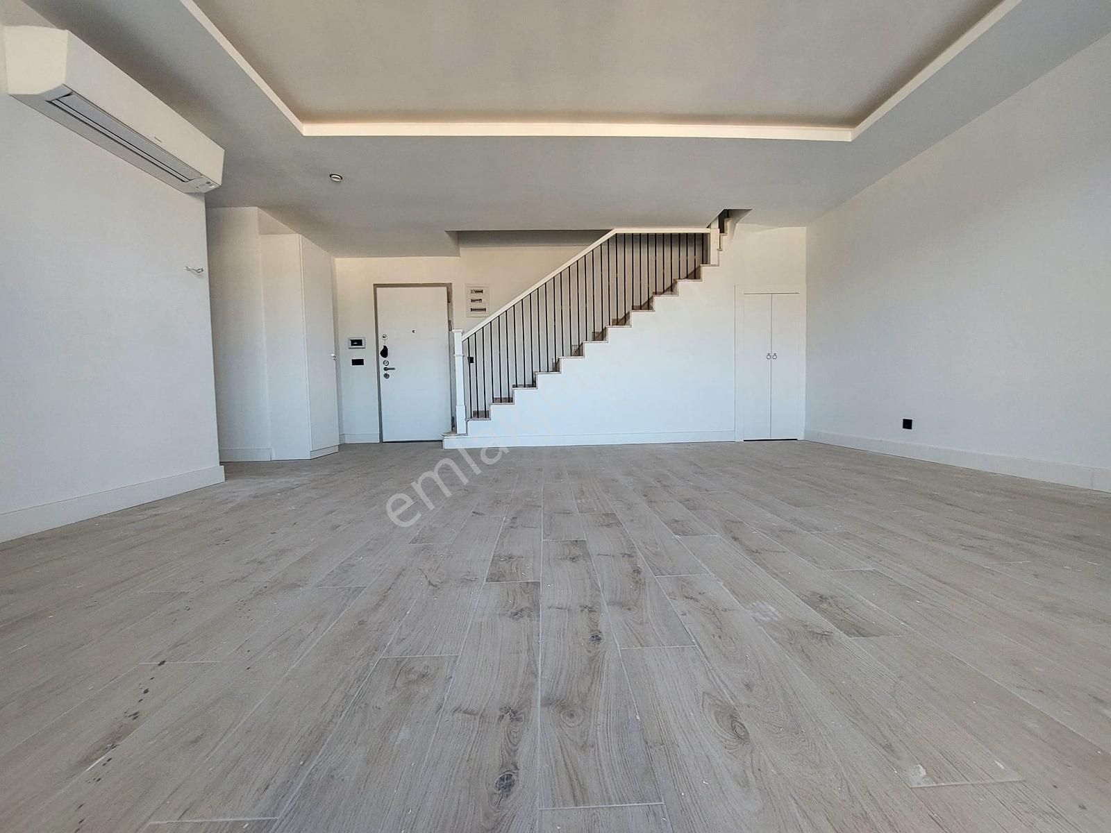 Kadınlar Denizinde Sıfır Duplex Daire - Görsel 27