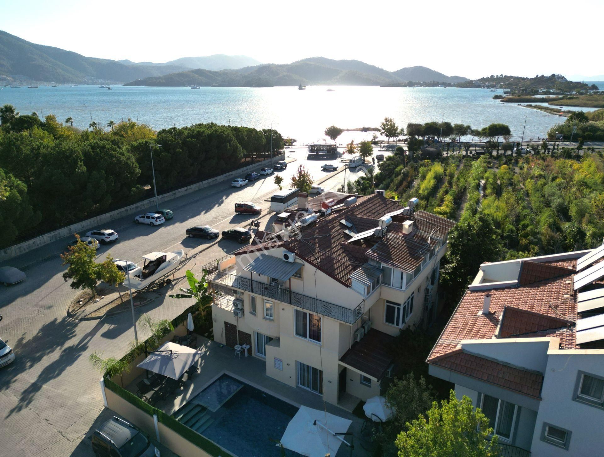 Goldhouse Dan Kiralık Sahile 50 Mt Mesafede Havuzlu Eşyalı Daire