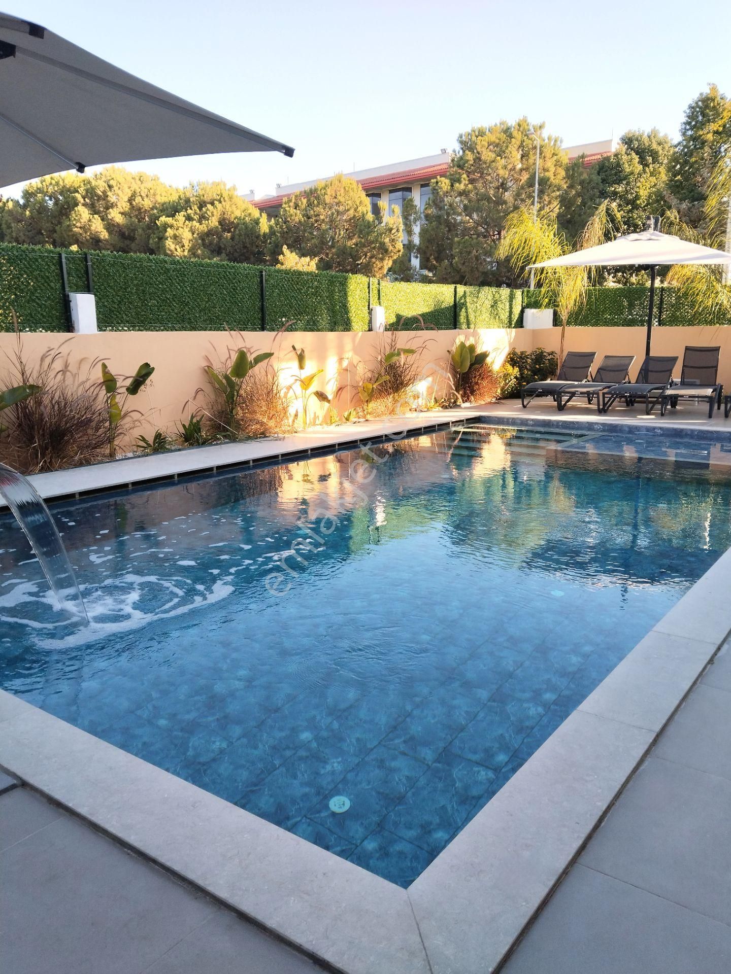 Goldhouse Dan Kiralık Sahile 50 Mt Mesafede Havuzlu Eşyalı Daire - Görsel 3