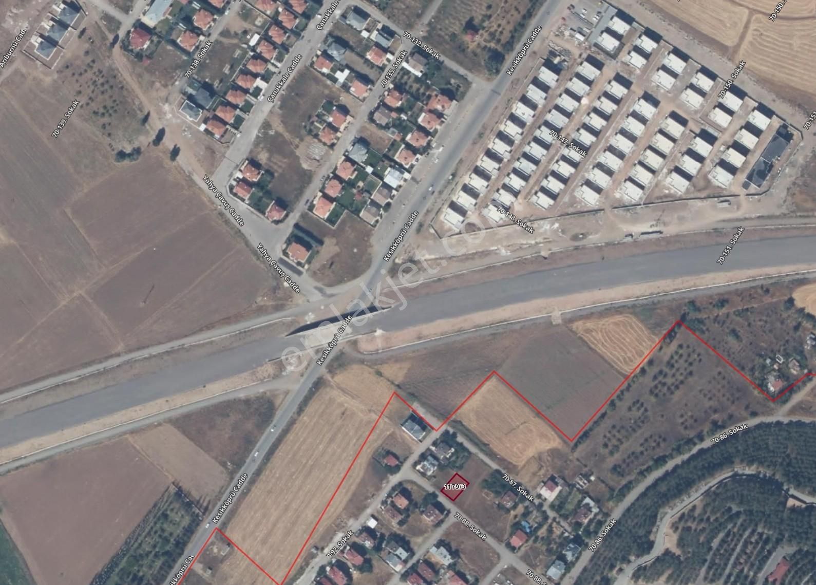 Hedef Emlaktan Karşıyaka Villalar Mevkii Mesire Alanı Yanı 304m2