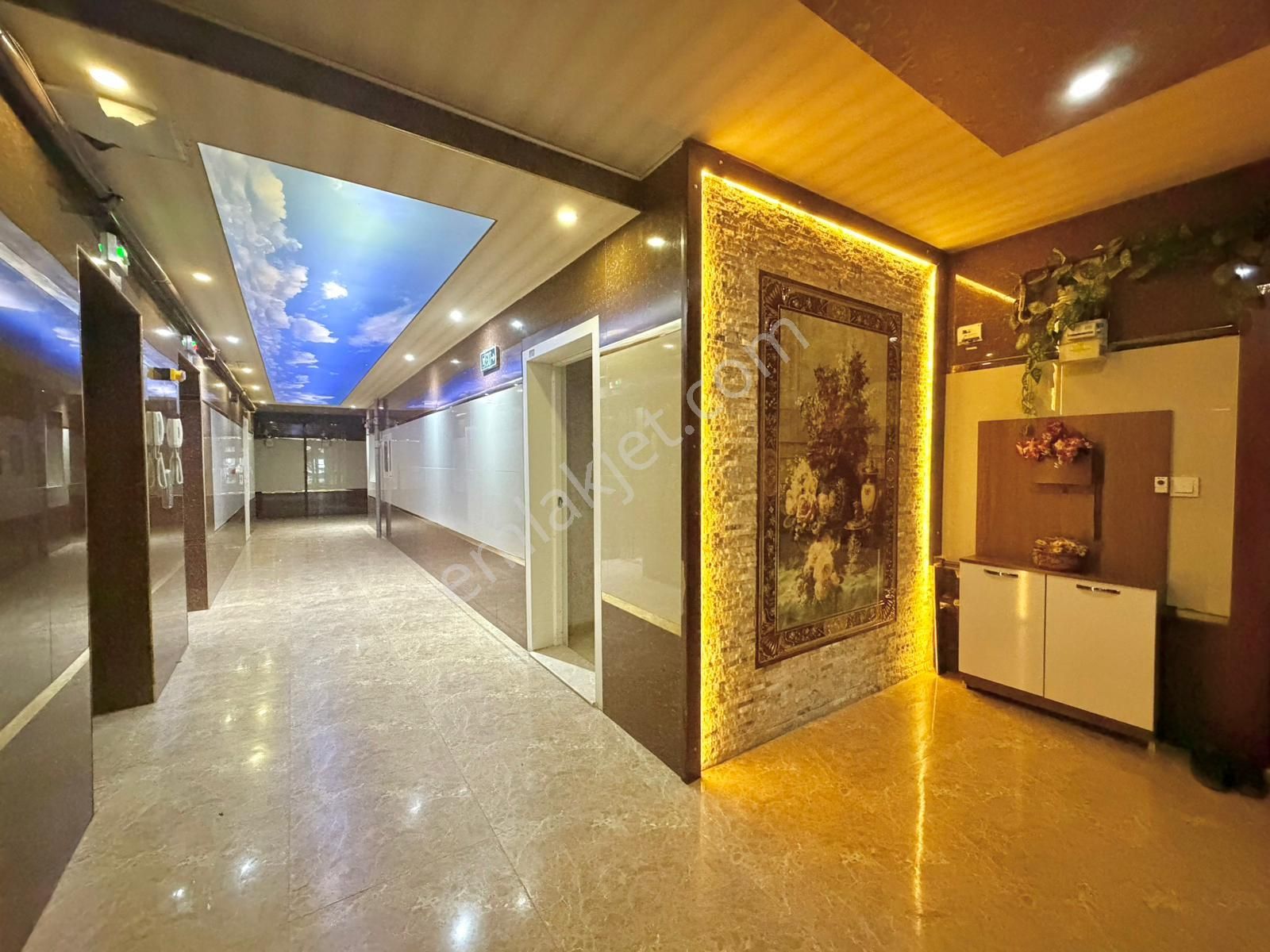 Kalecik Emlak'tan Merkez'de Site'de Ebeveyn Banyolu 185m² Güney Lüx 4+1 - Görsel 24