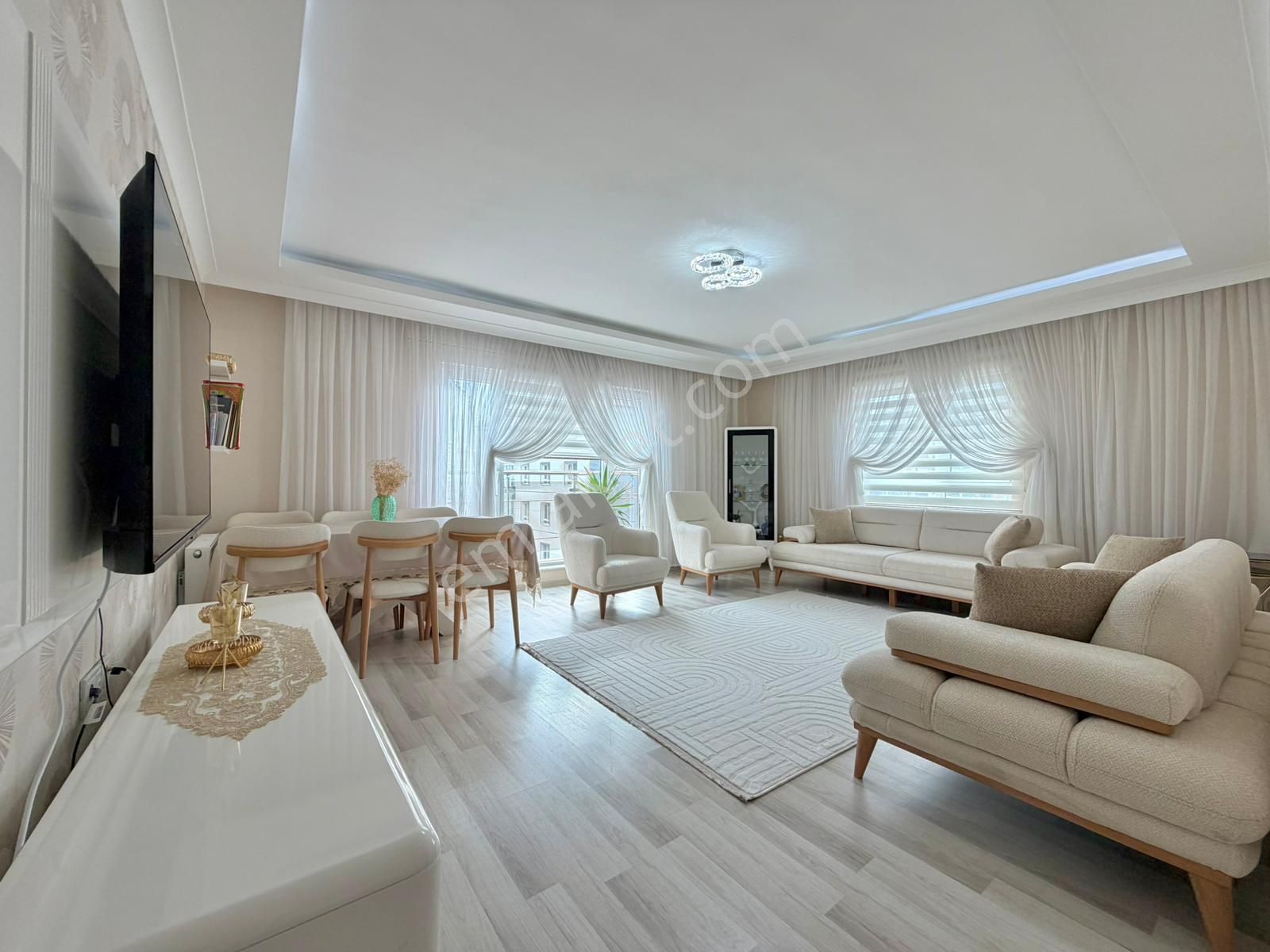 Kalecik Emlak'tan Merkez'de Site'de Ebeveyn Banyolu 185m² Güney Lüx 4+1 - Görsel 7