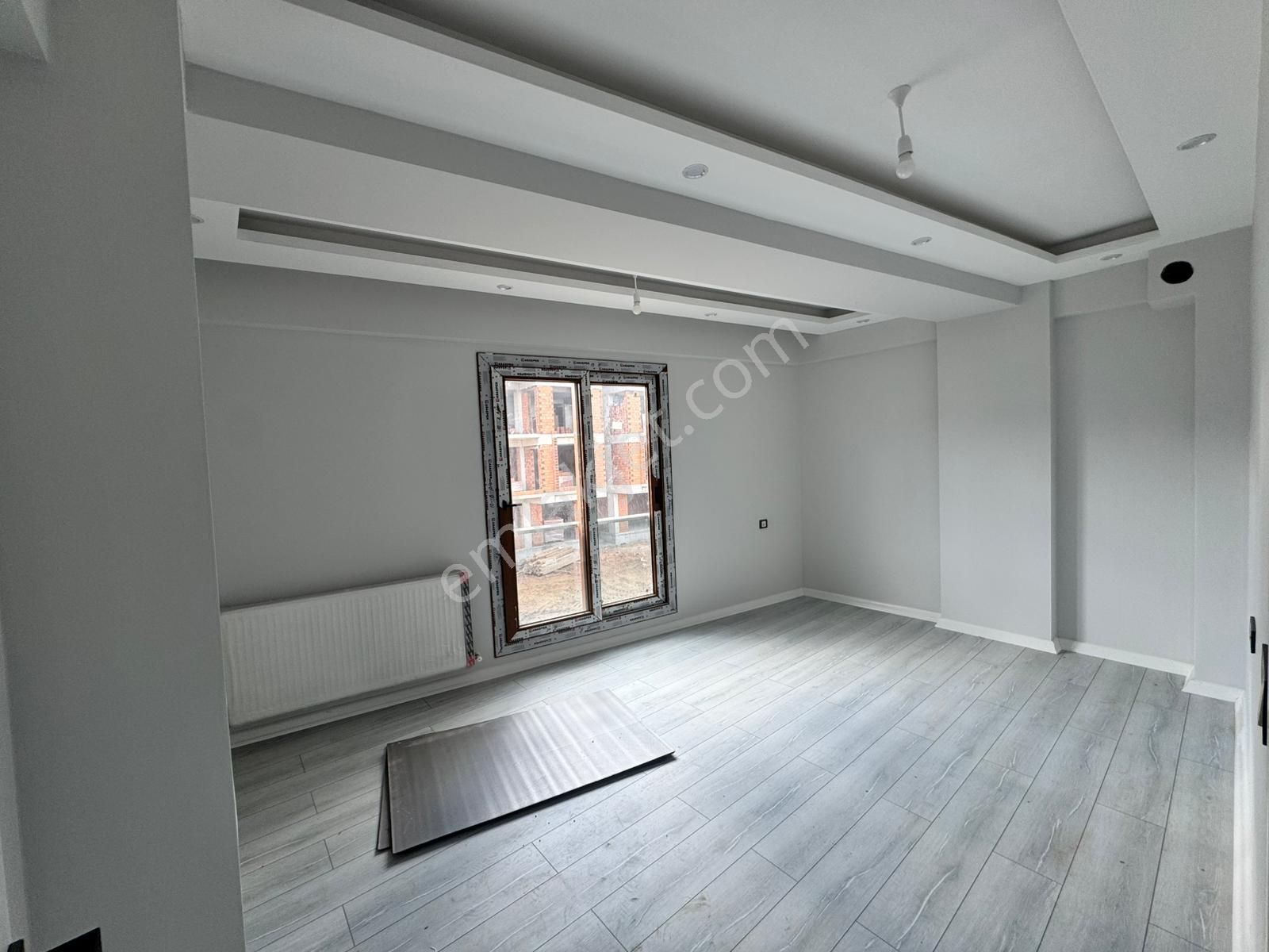 🏡muradiye Mahallesi 🏡 ✅2+1 8 M2 5 Katlının 3 Katı ❇️kapalı Mutfak ❇️petek Kombili - Görsel 3