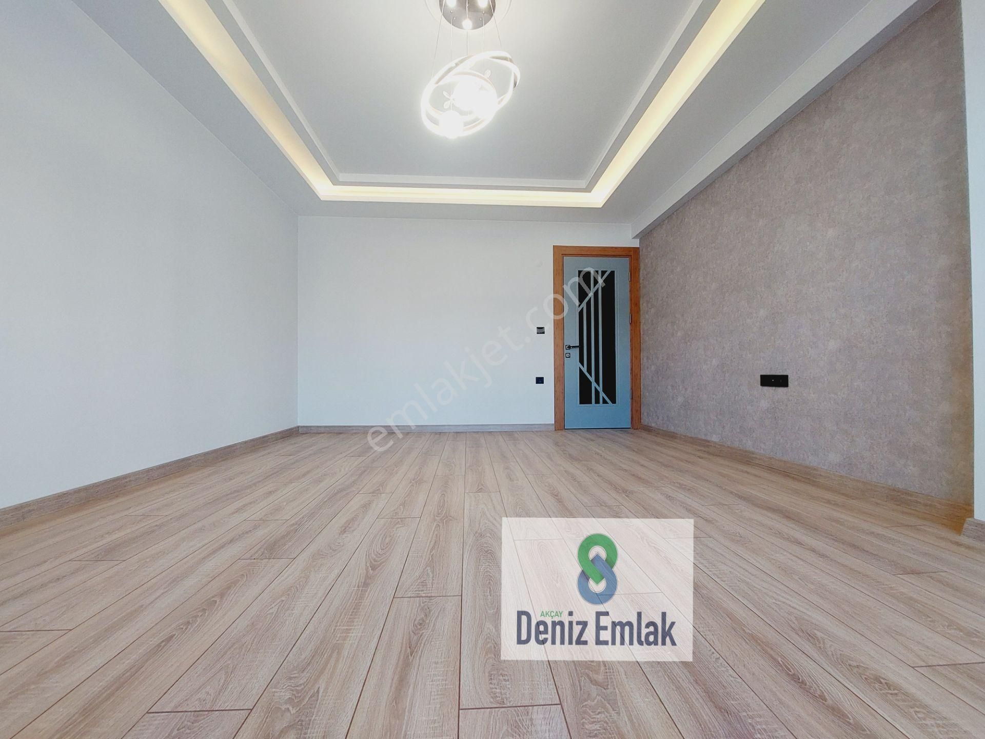 Denizden Akçayda Öncephe Arakat Kapalı Otoparklı Satılık 3+1 Daire. - Görsel 14