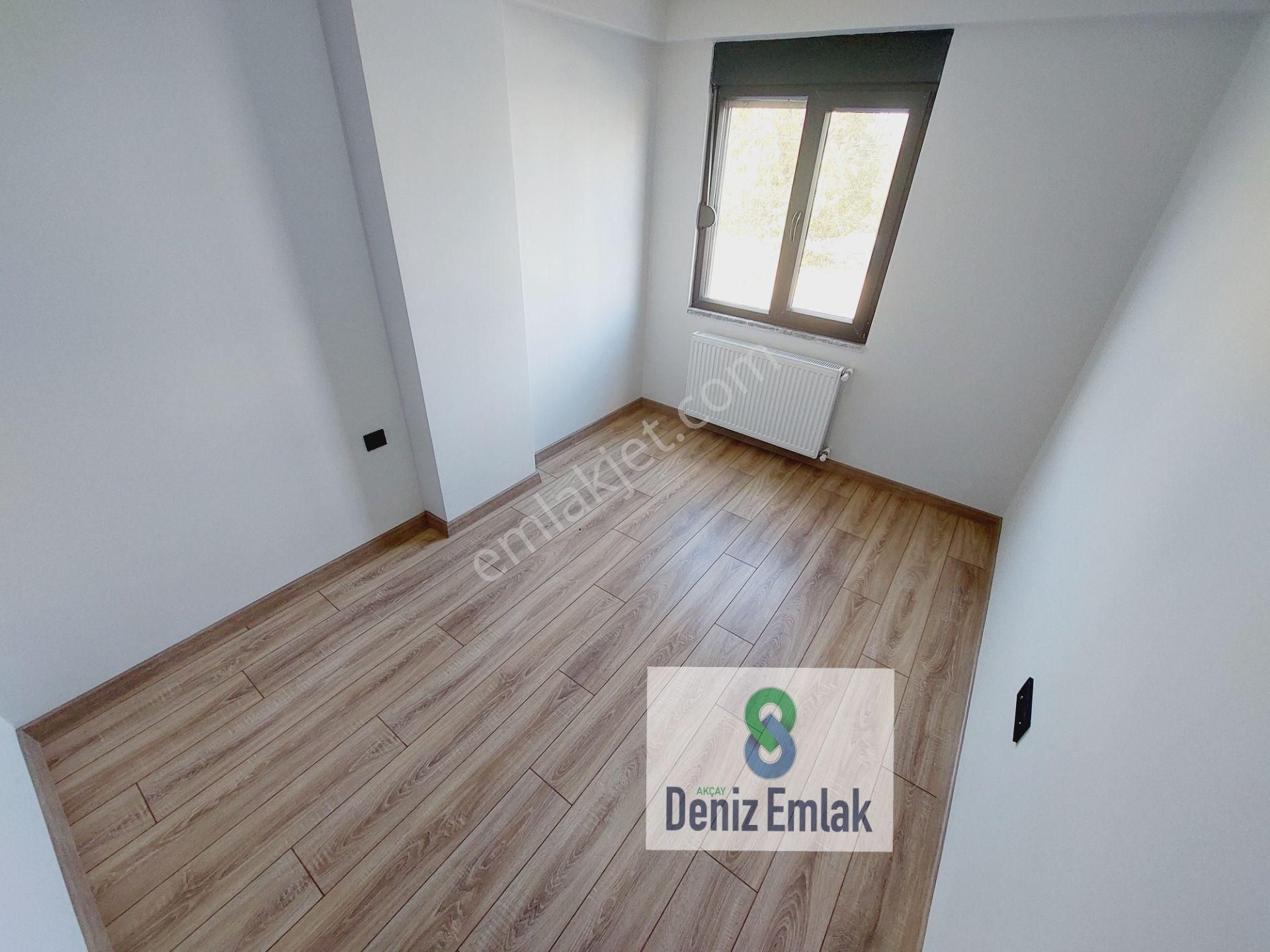 Denizden Akçayda Öncephe Arakat Kapalı Otoparklı Satılık 3+1 Daire. - Görsel 23