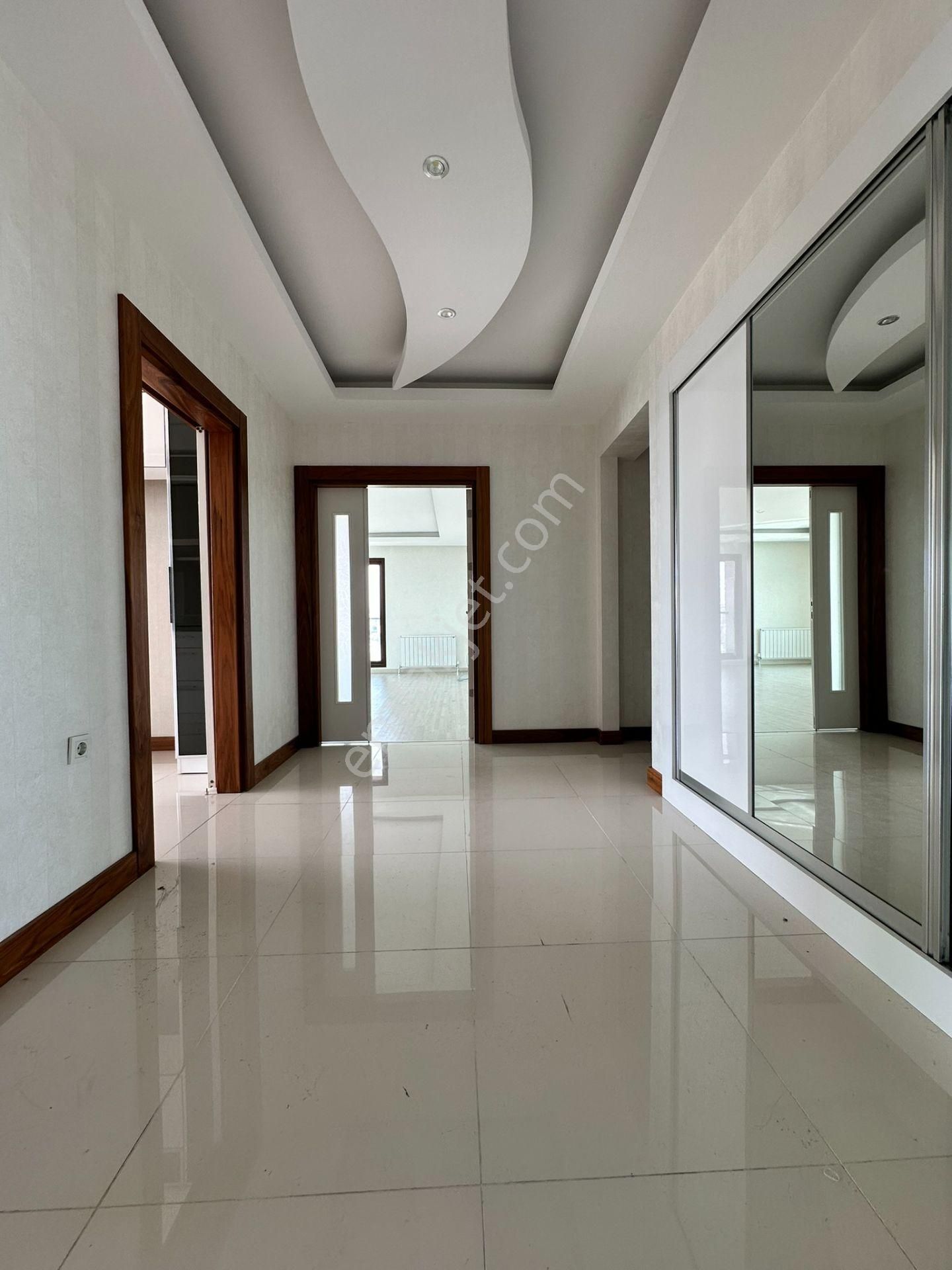 Pursaklar Mehmet Zengin Emlak'tan Protokol Yolu Yakını Güvenlik 13.kat 3+1 Yapılı Masrafsız Daire - Görsel 29