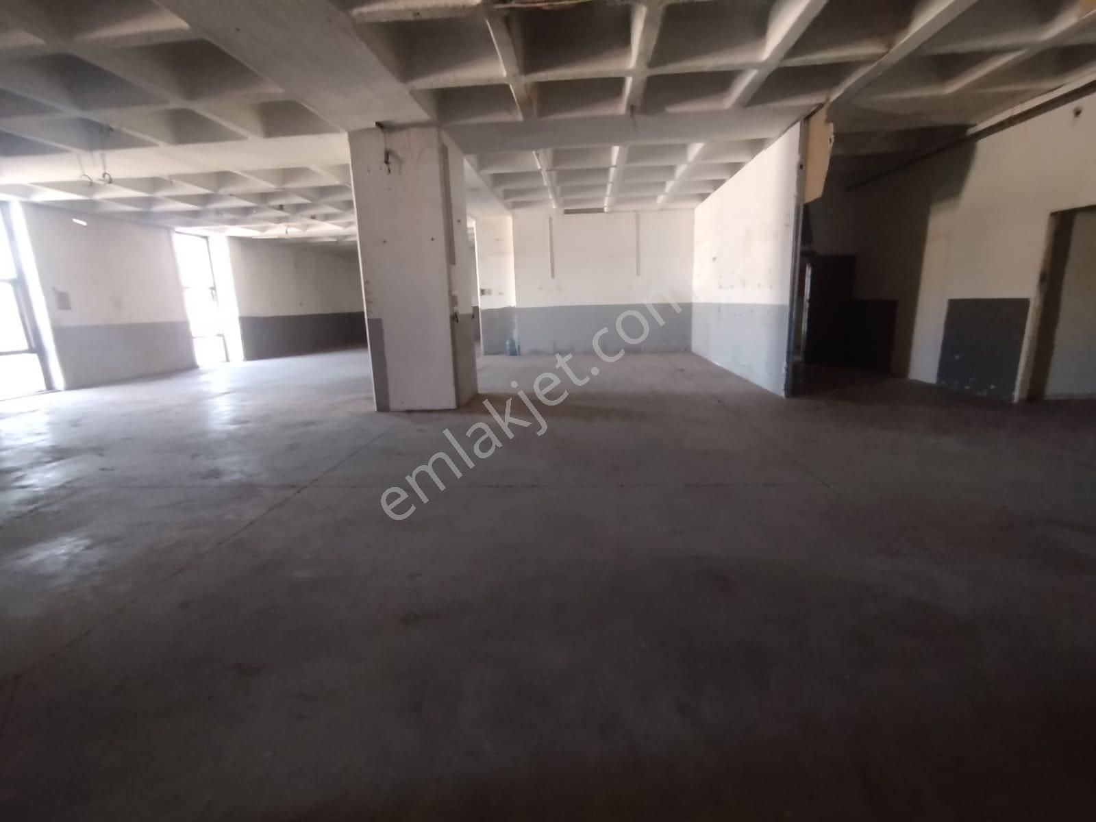 Başokur'dan Beysan Sanayi Sitesinde 1.400 M2 Kiralık Depo Alanı - Görsel 18