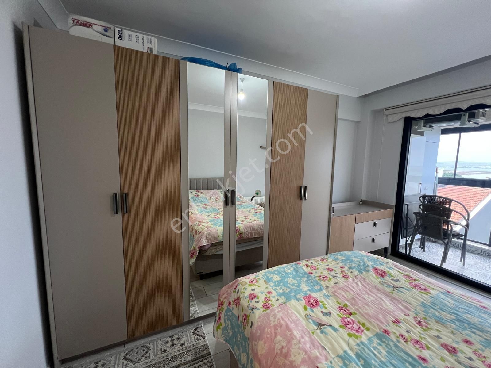 Lapseki Çardak'ta Boğaz Manzaralı 1+1 Satılık Daire - Görsel 17