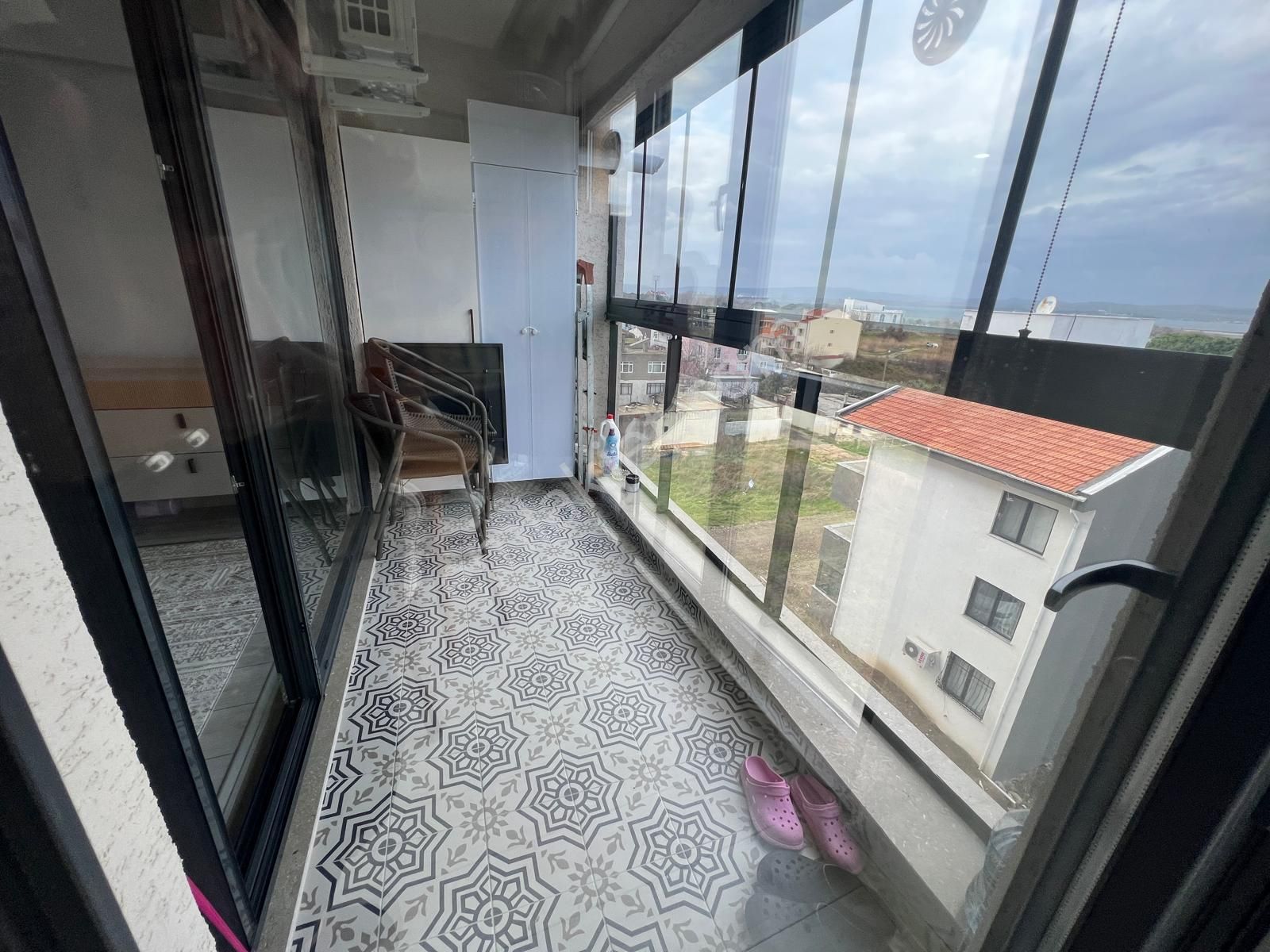 Lapseki Çardak'ta Boğaz Manzaralı 1+1 Satılık Daire - Görsel 21