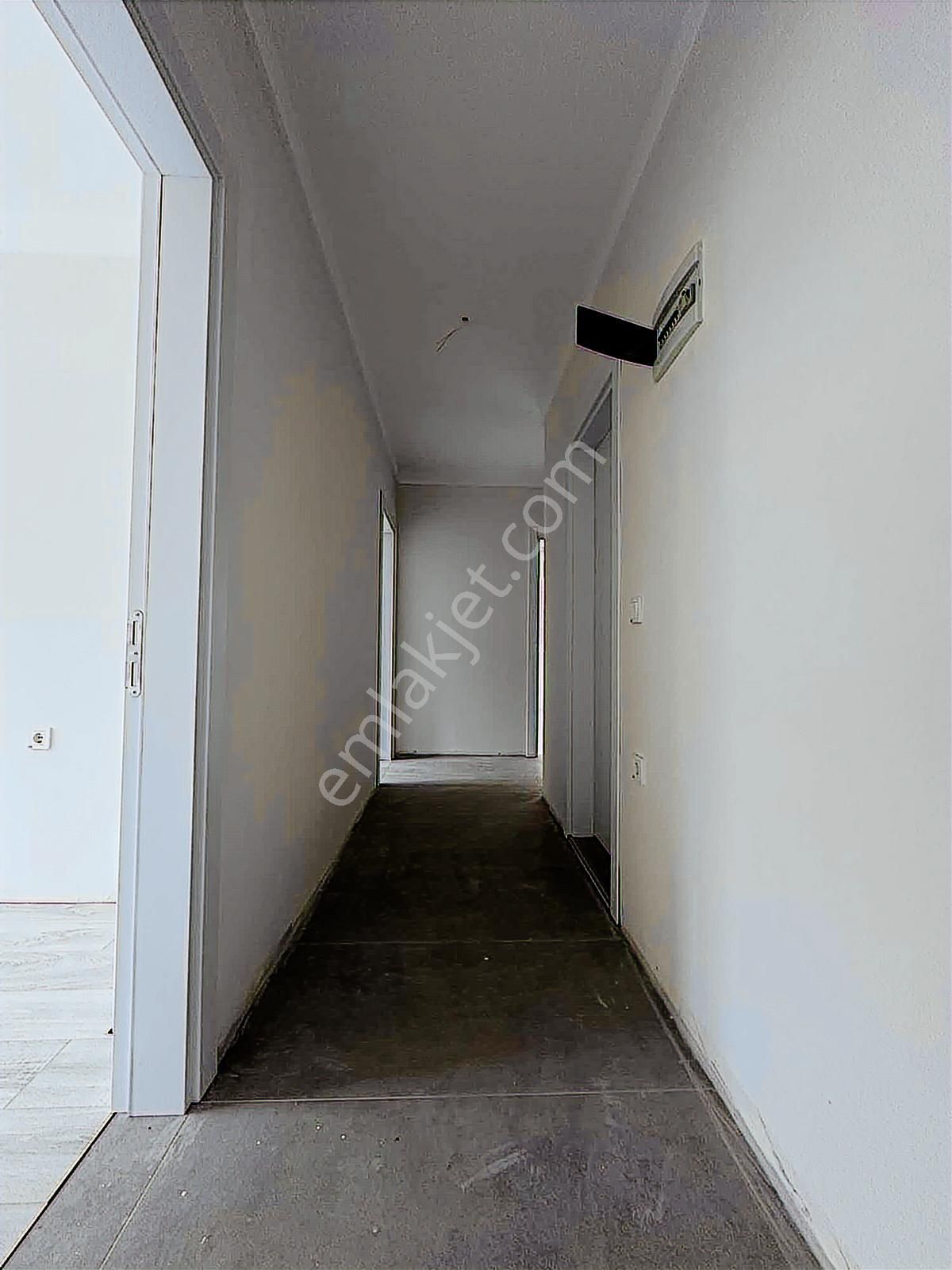 Tuğra'dan Zafer Mah. Havuzlu Site İçerisinde Sıfır 2+1 Daireler - Görsel 19