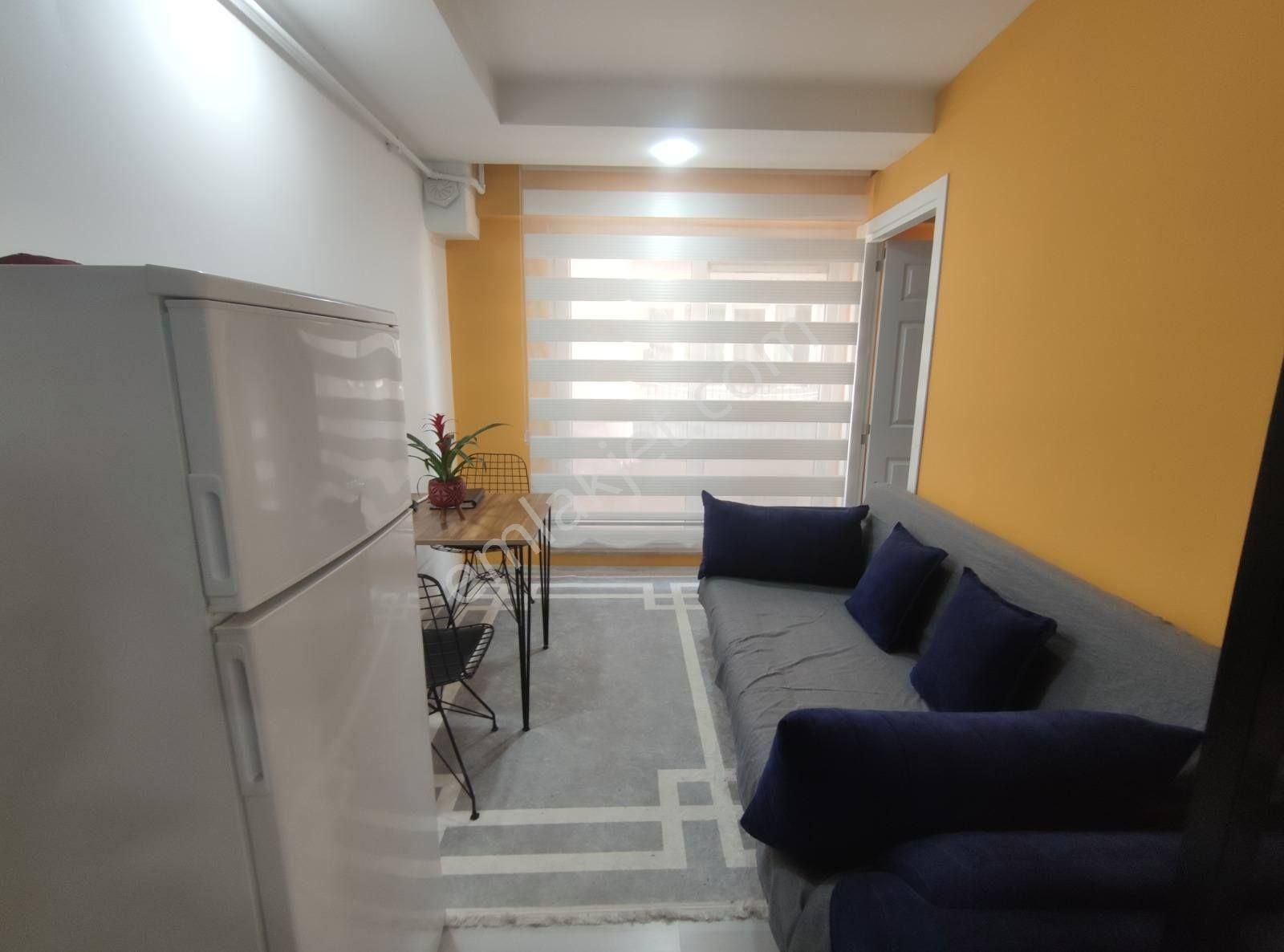 Devlet Hastahanesi Karşısında İçerisinde Kiracısı Olan Full Eşyalı Asansörlü Ara Kat 1.5+1 Apart - Görsel 4