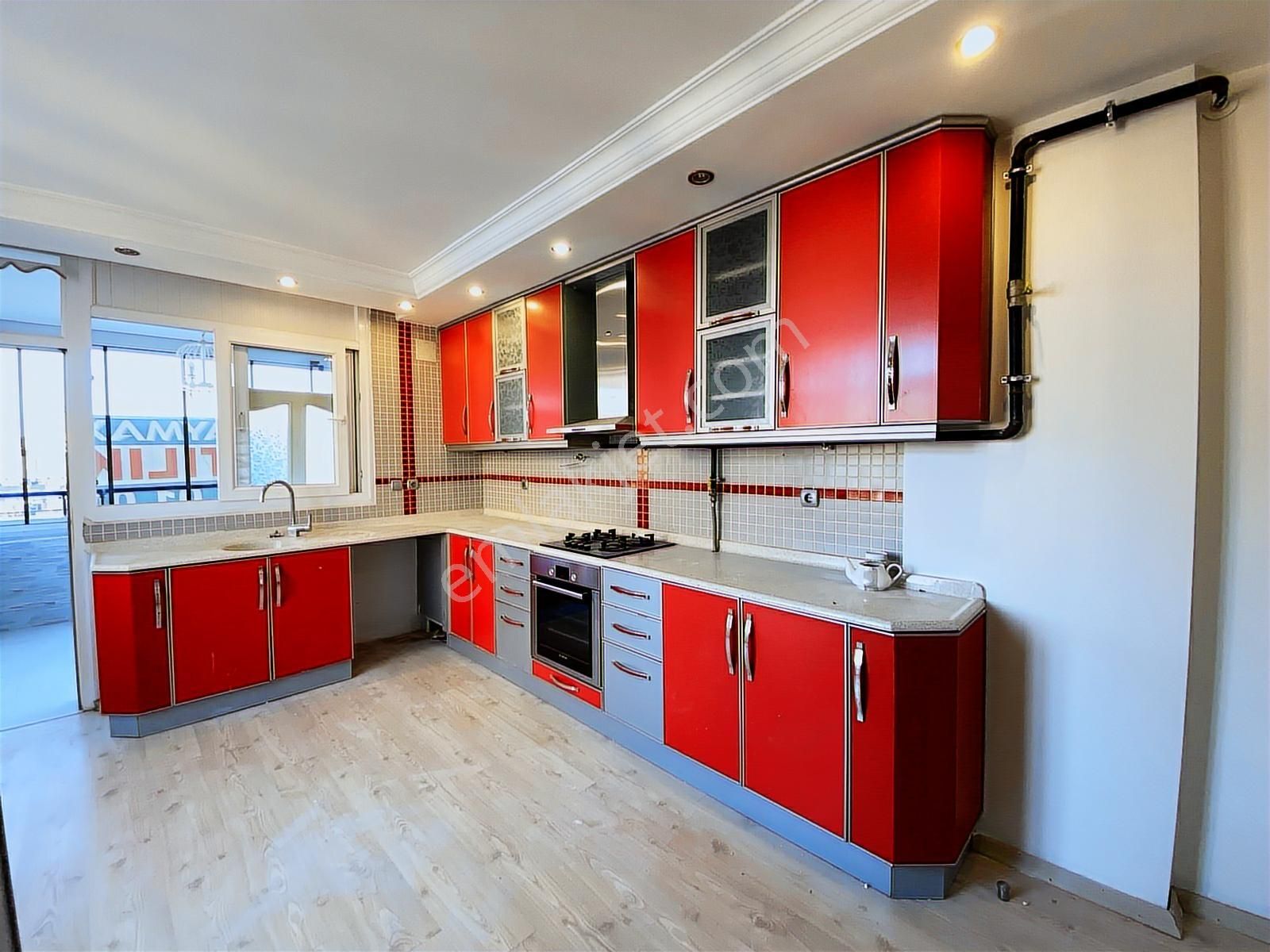 **1 Daire Fiyatına 2 Daire Al**turgut Özal'da 5+1 330 M2 Dubleks - Görsel 3