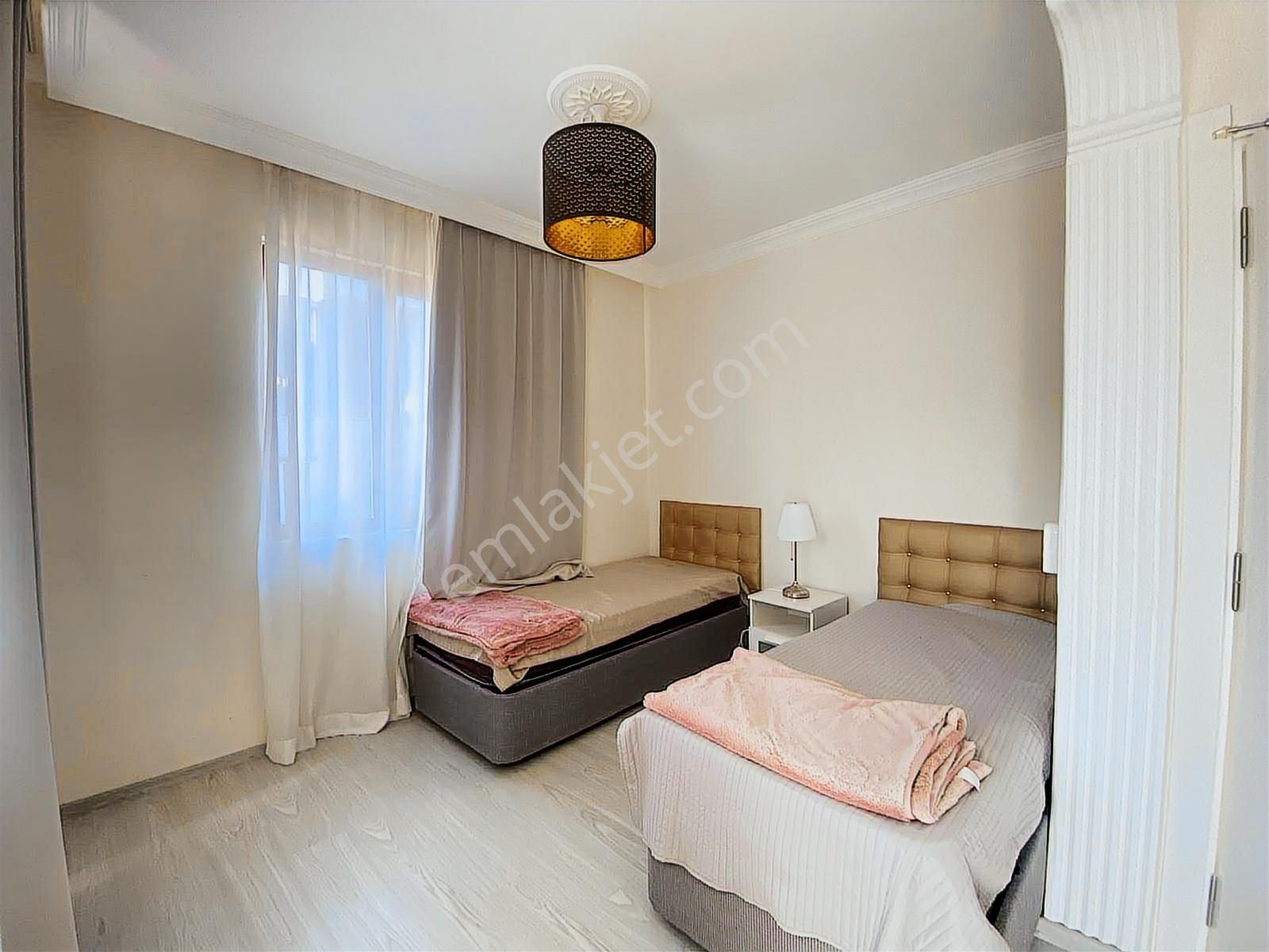 Antalya Side Bölgesinde 3+1 Müstakil Tripleks Villa - Görsel 15