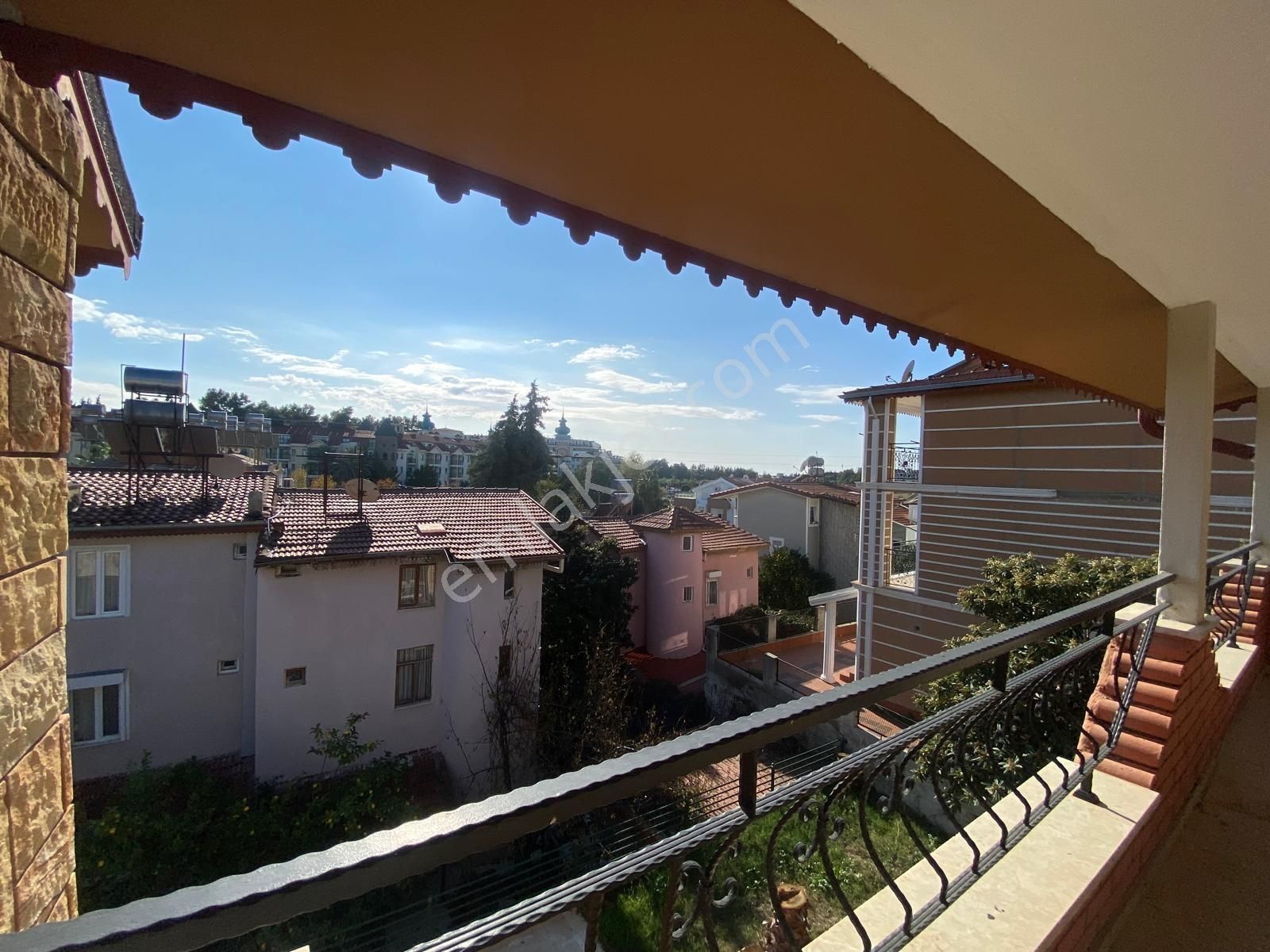 Antalya Side Bölgesinde 3+1 Müstakil Tripleks Villa - Görsel 10