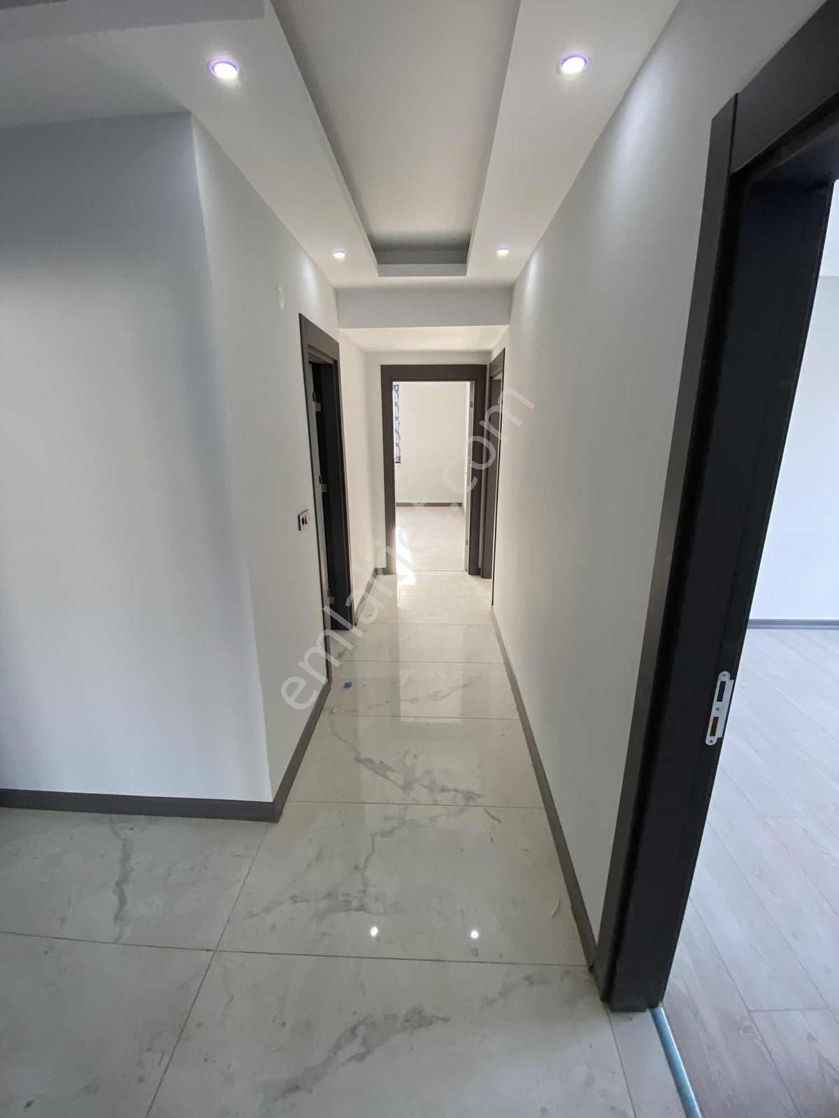 Hatip Mahallesin De 3+1 Havuzlu Site İçi Satılık Daire - Görsel 5