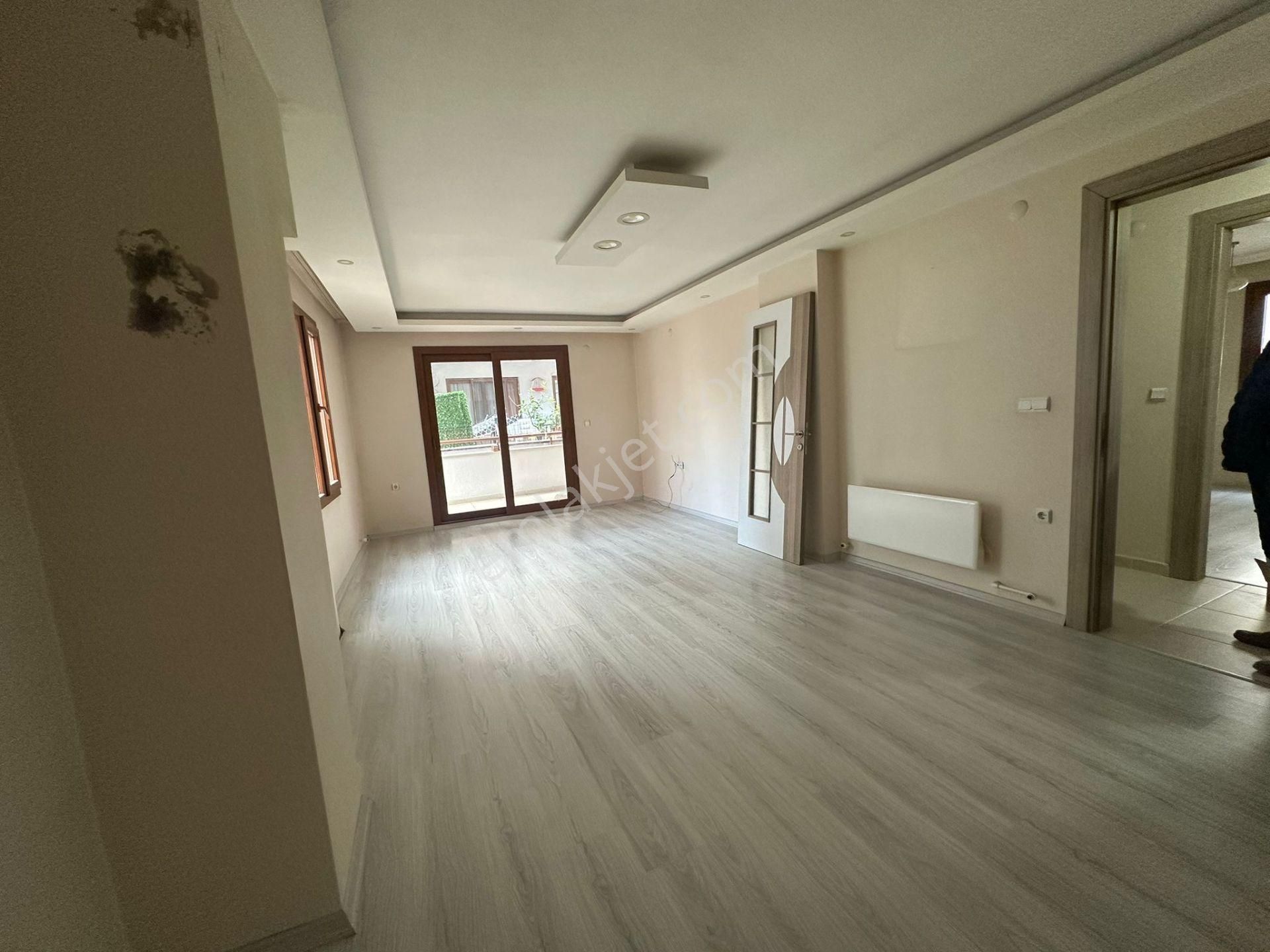 Salim Bey Mahallesinde Merkezin Tam Kalbinde, 3+1 Kiralık Daire - Görsel 12