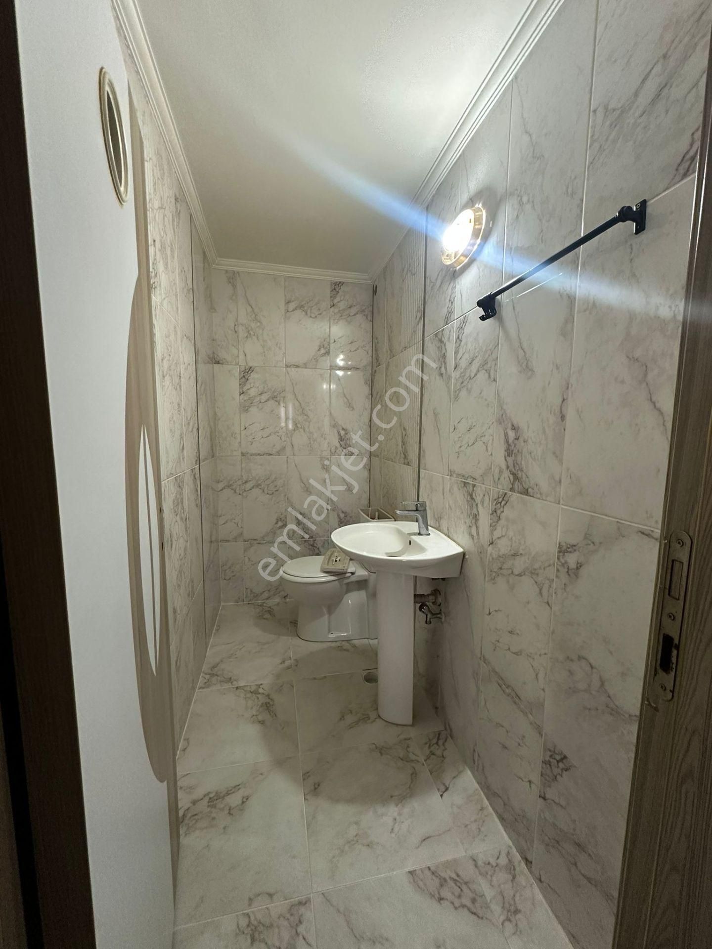 Salim Bey Mahallesinde Merkezin Tam Kalbinde, 3+1 Kiralık Daire - Görsel 24