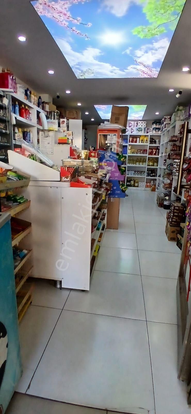 Kepezde Oturmuş Müşterili Yüksek Cirolu Market Devren