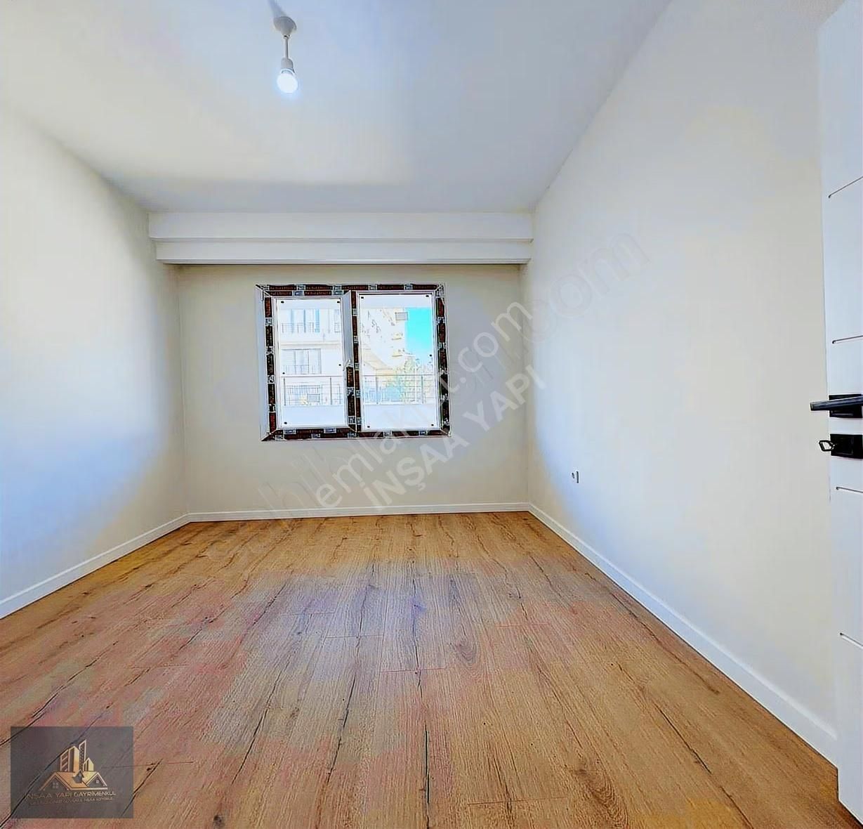 Beylikdüzü Kavaklı'da Satılık 2+1 Vadi Manzaralı Site İçi Daire - Görsel 2