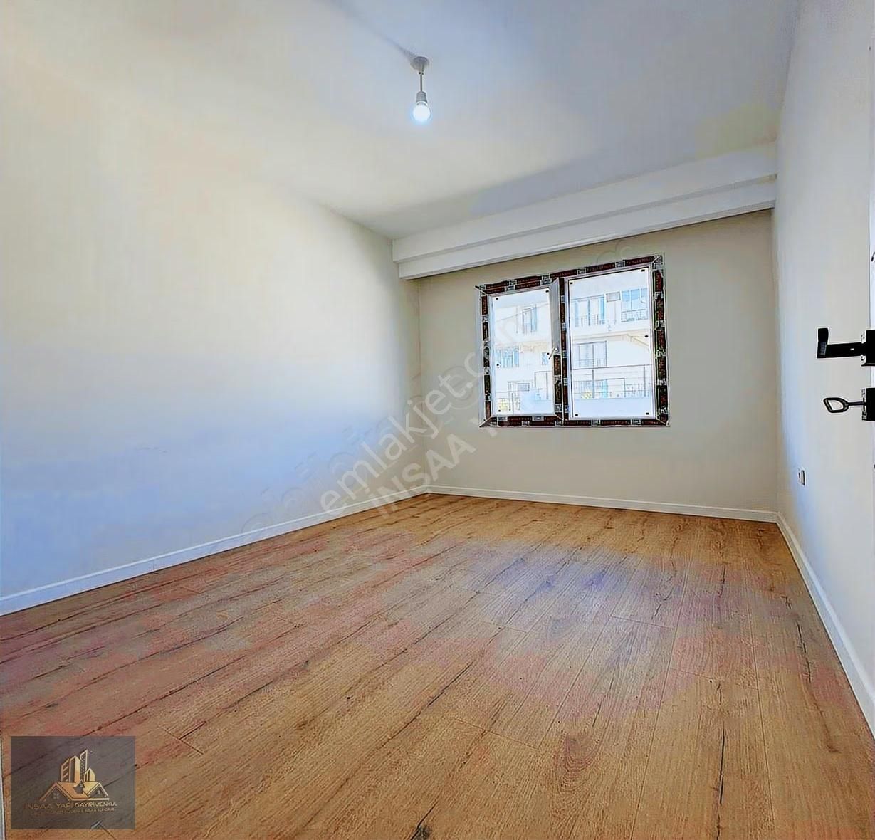 Beylikdüzü Kavaklı'da Satılık 2+1 Vadi Manzaralı Site İçi Daire - Görsel 5