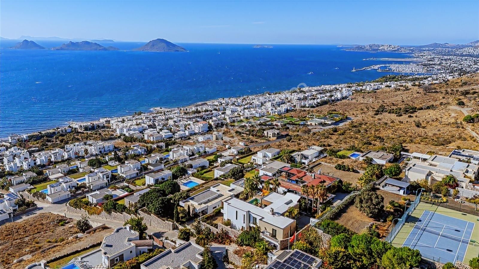 Turgutreis Kaptan Köşkünde Satılık Arsa