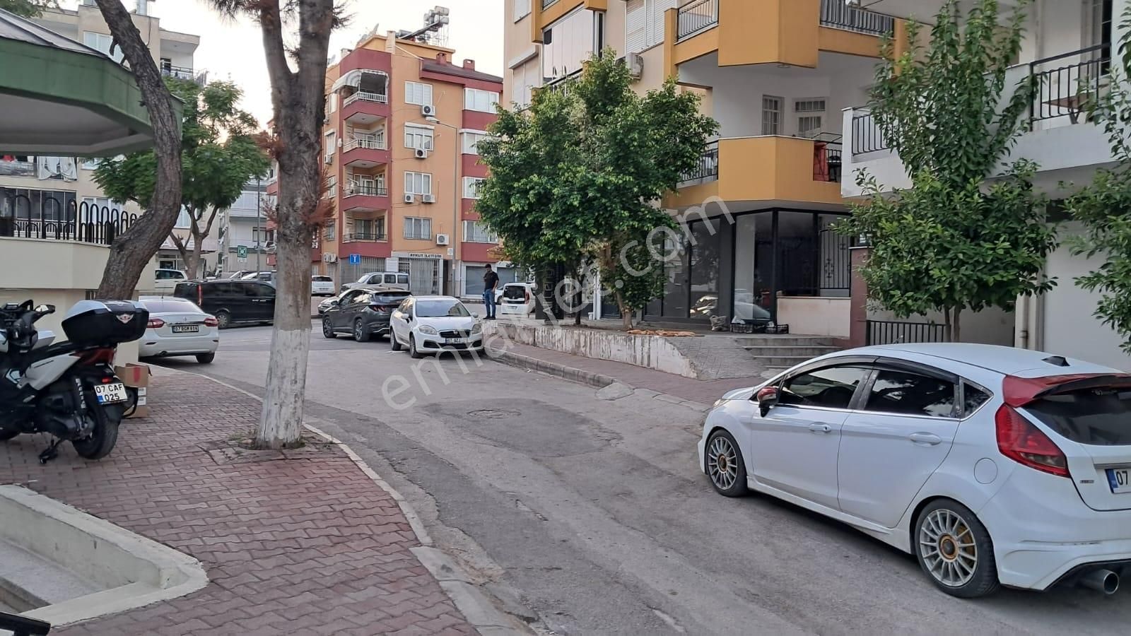 Şehirin Merkezinde 100m2 Depolu Dükkan - Görsel 5