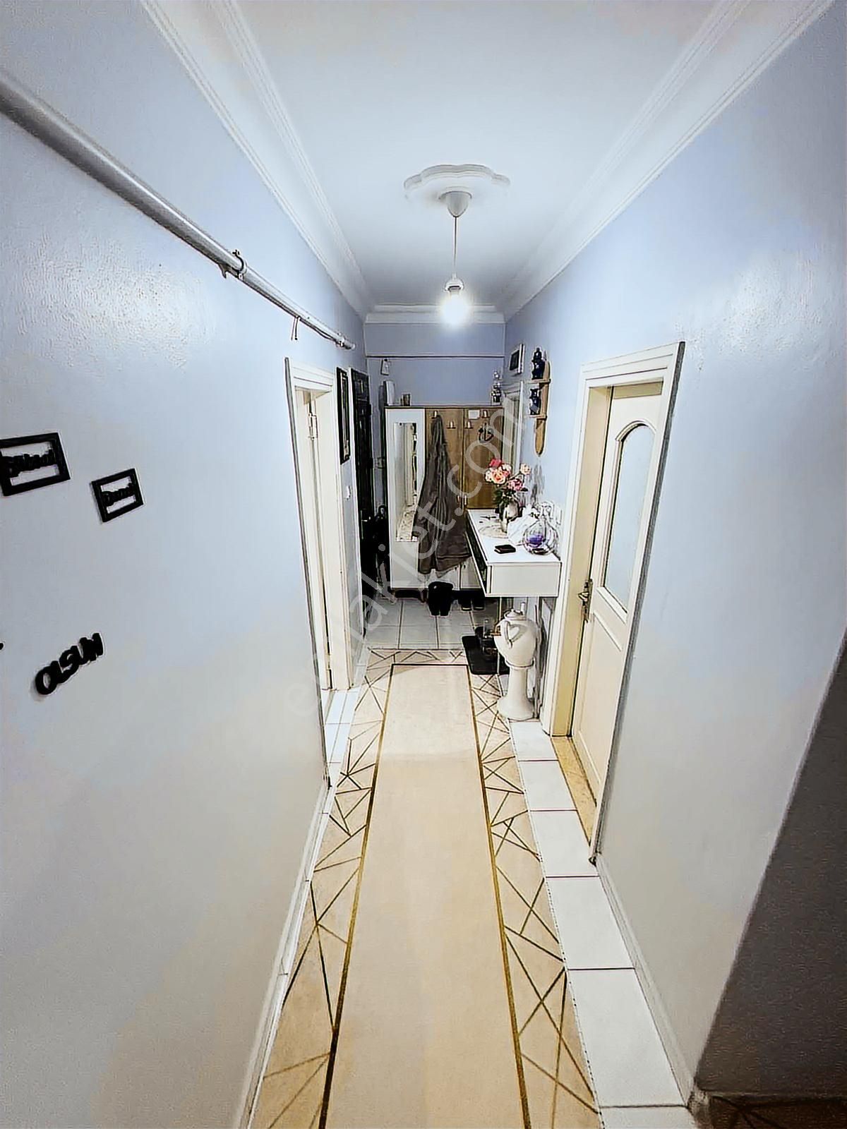 Avcılar Merkez Mahallesinde Kaçırılmayacak 3+1 Satılık Daire - Görsel 13