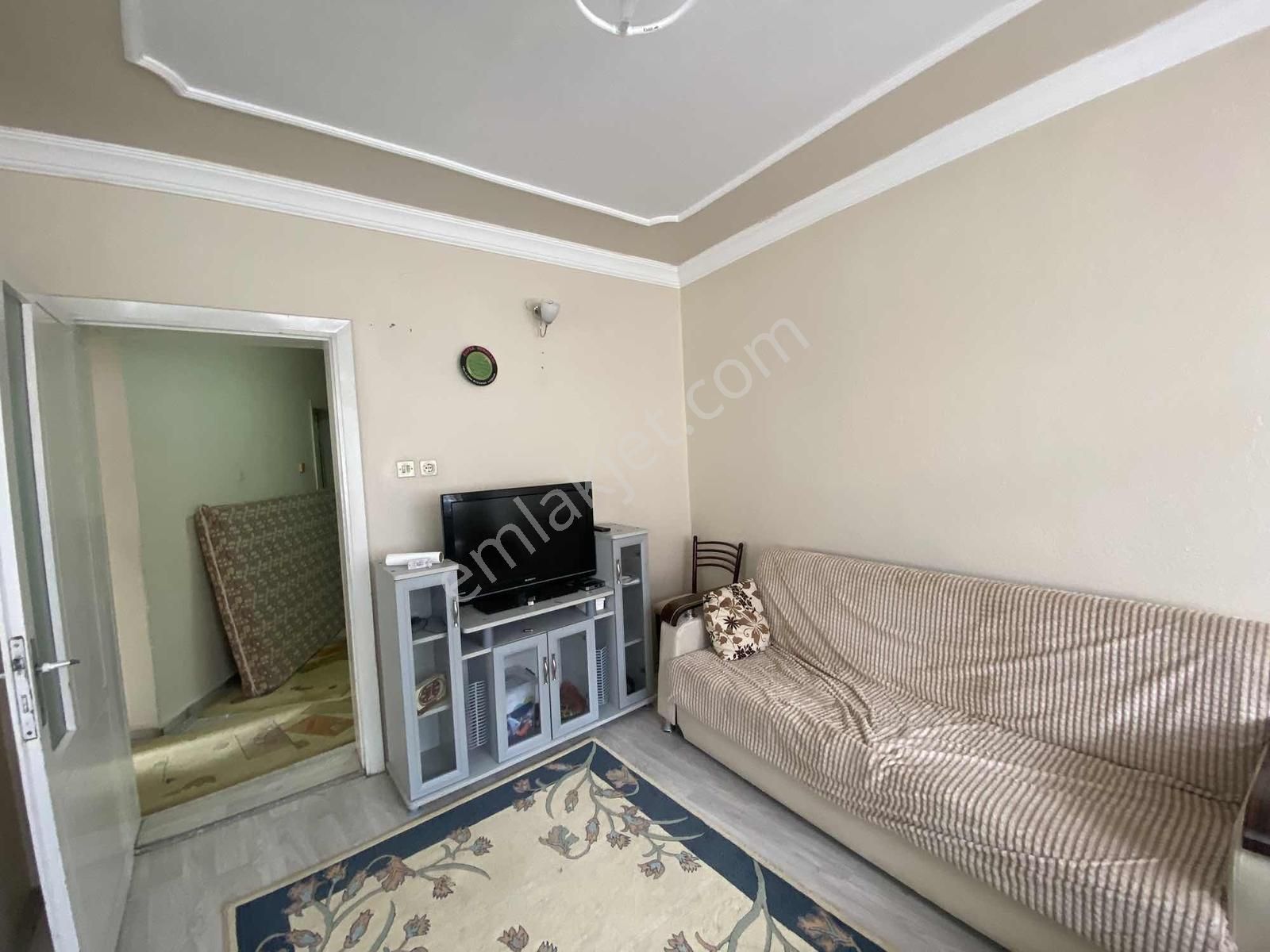 Dinamikten Satlık Çarşı Merkez Müstakil Tadında Ev - Görsel 15