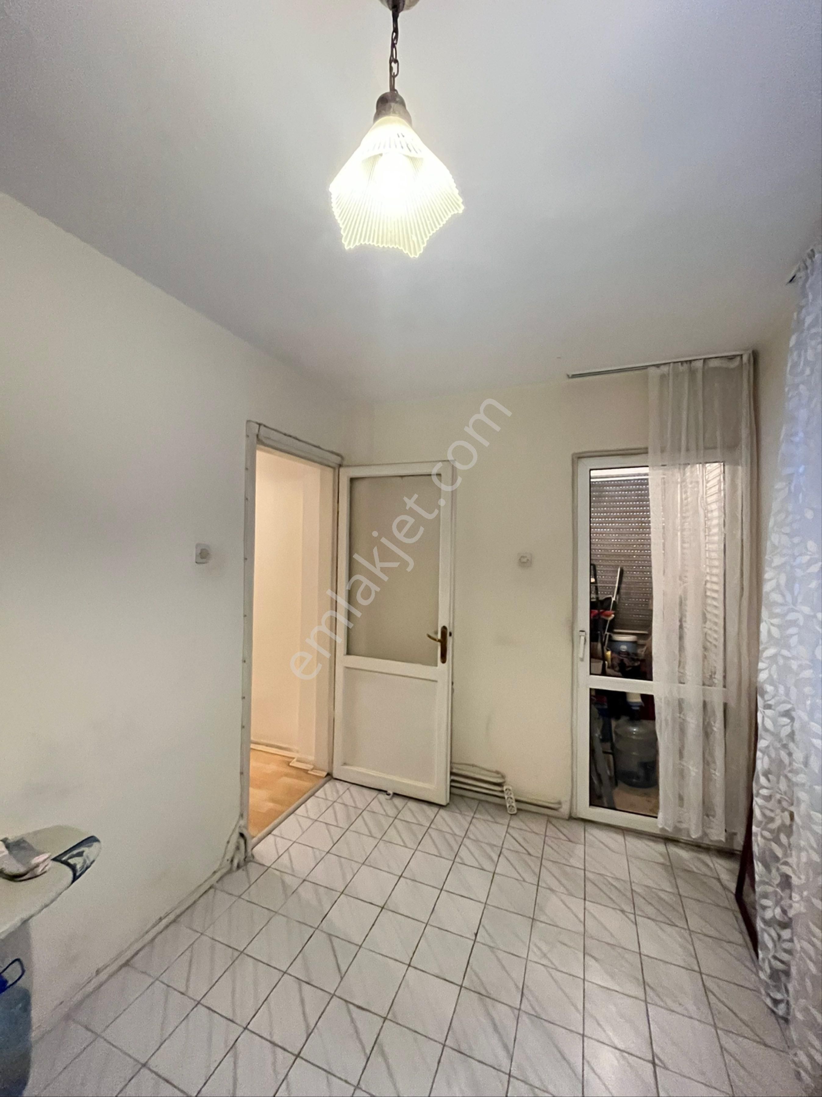 İzmir Kıkıçreis Mah 2+1 Satılık Doğalgazlı Daire - Görsel 13