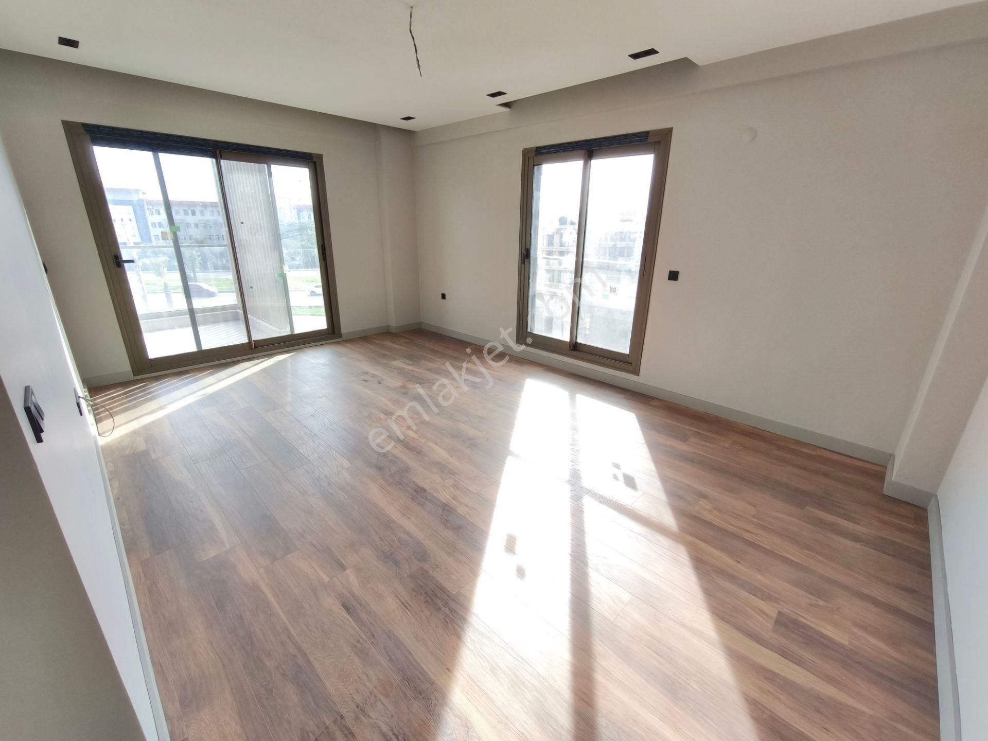 Konyapı Elegans Projesinde Sıfır Kiralık 2+1 Ve 3+1 Daire Seçenekleri - Görsel 9