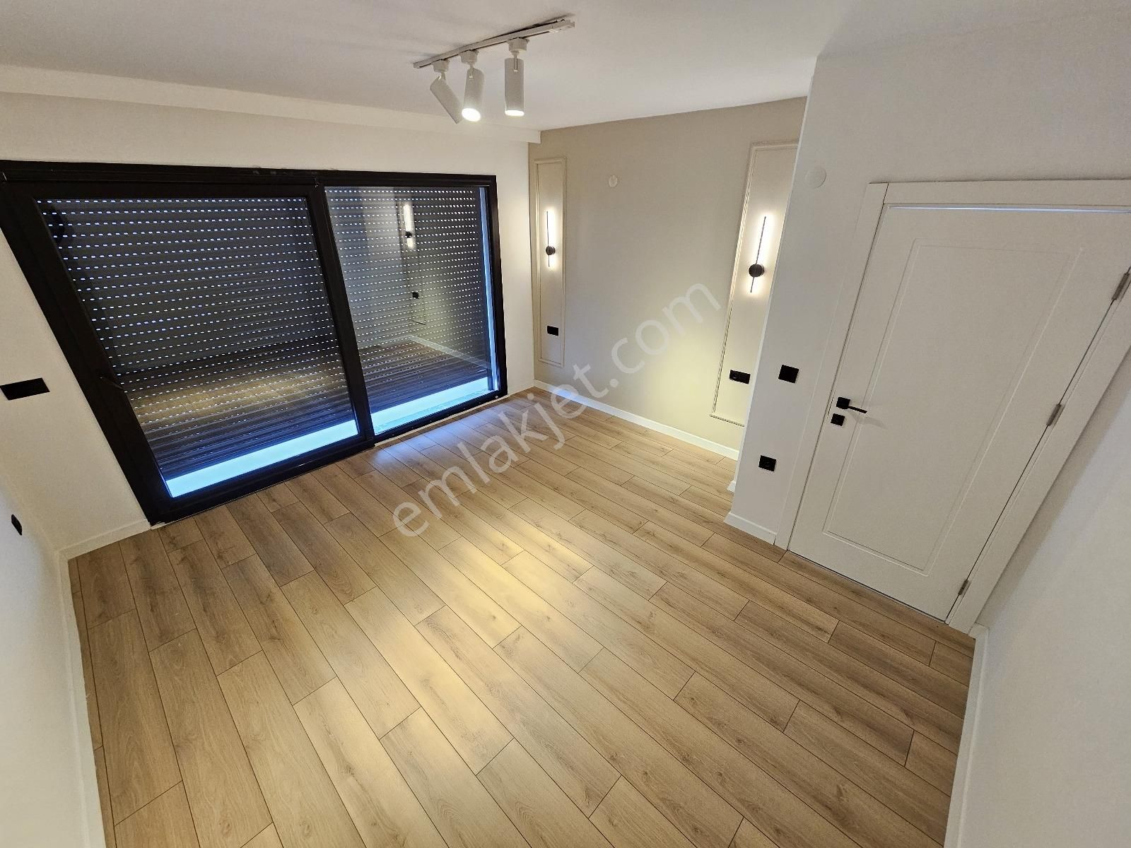 Eu Gayrimenkulden Saunalı Şömineli Havuzlu 5+1 Villa - Görsel 35