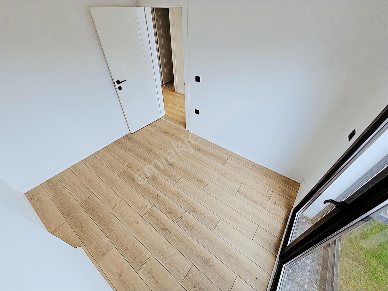 Eu Gayrimenkulden Saunalı Şömineli Havuzlu 5+1 Villa - Görsel 31