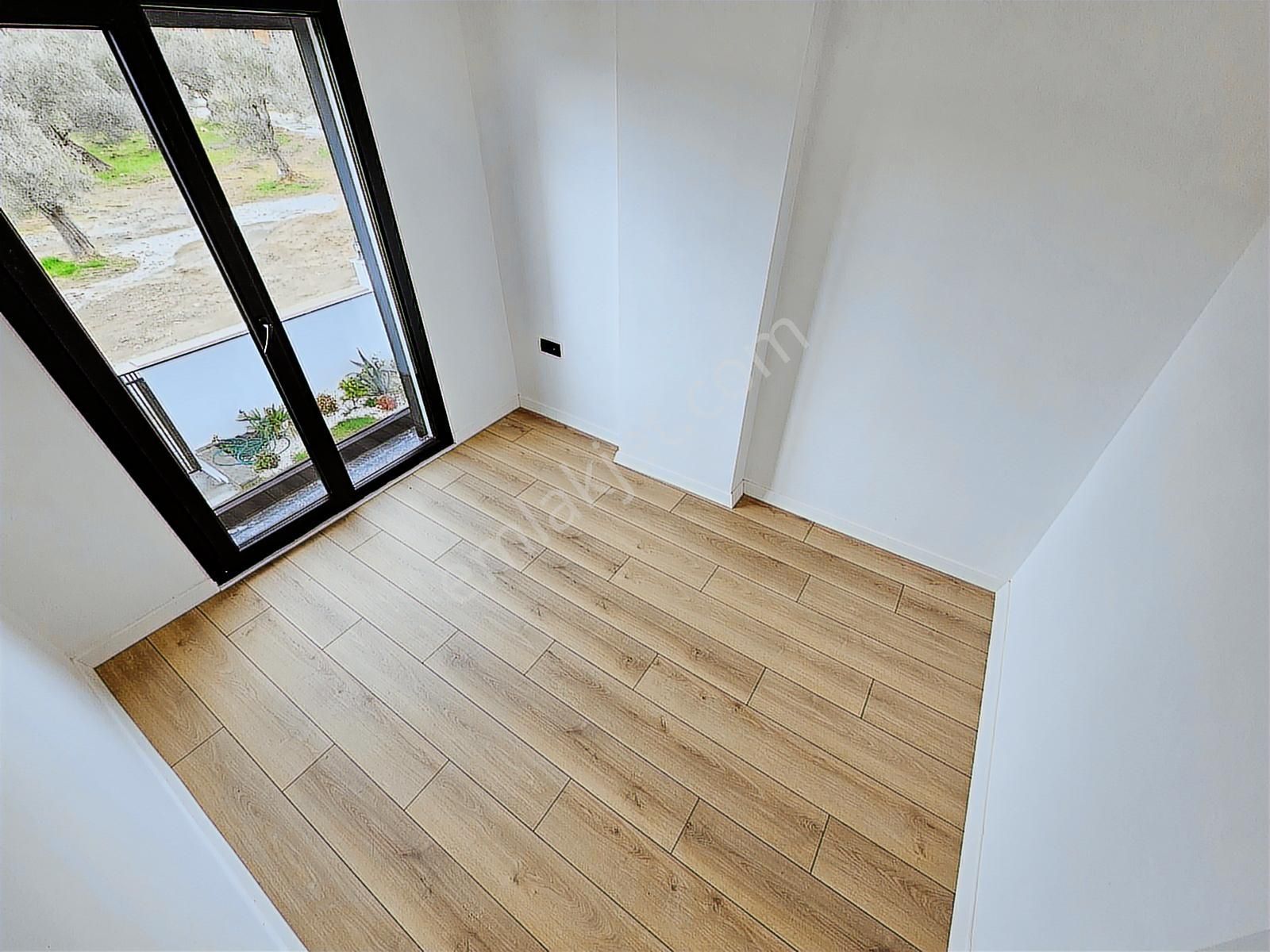 Eu Gayrimenkulden Saunalı Şömineli Havuzlu 5+1 Villa - Görsel 34