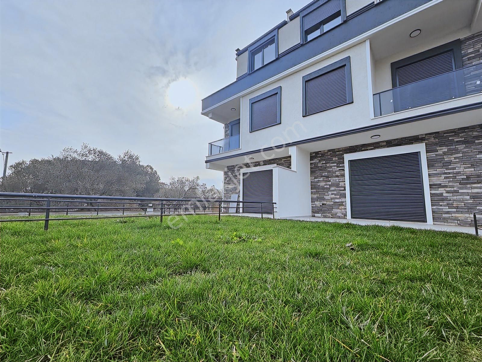 Eu Gayrimenkulden Açık Mutfak Doğa Manzaralı 4+1 Villa - Görsel 17