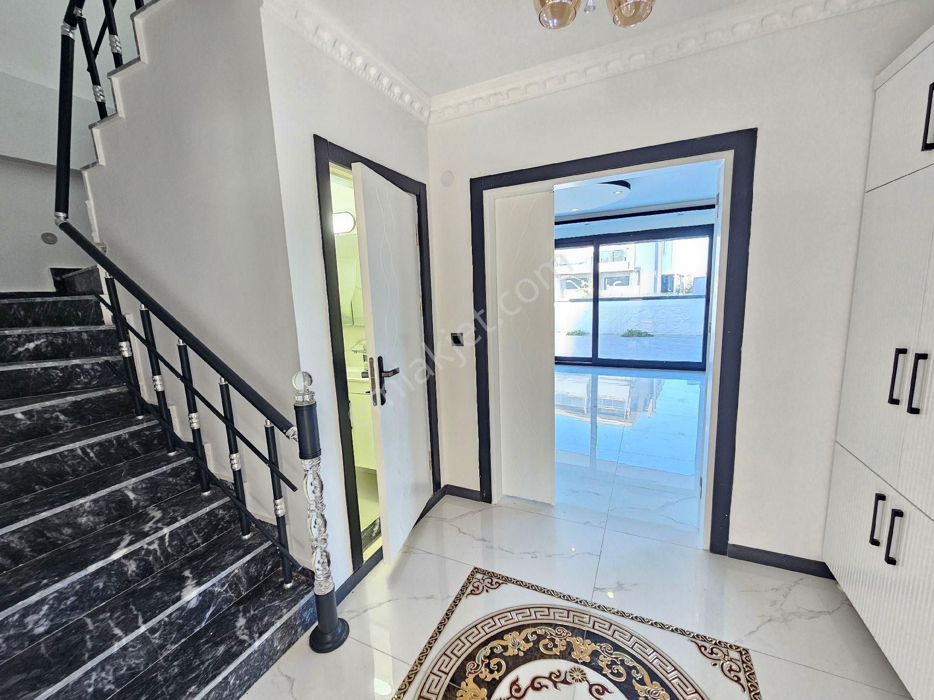 Didim Hisar Mah. Satılık 3+1 Ayrı Mutfak - Görsel 16