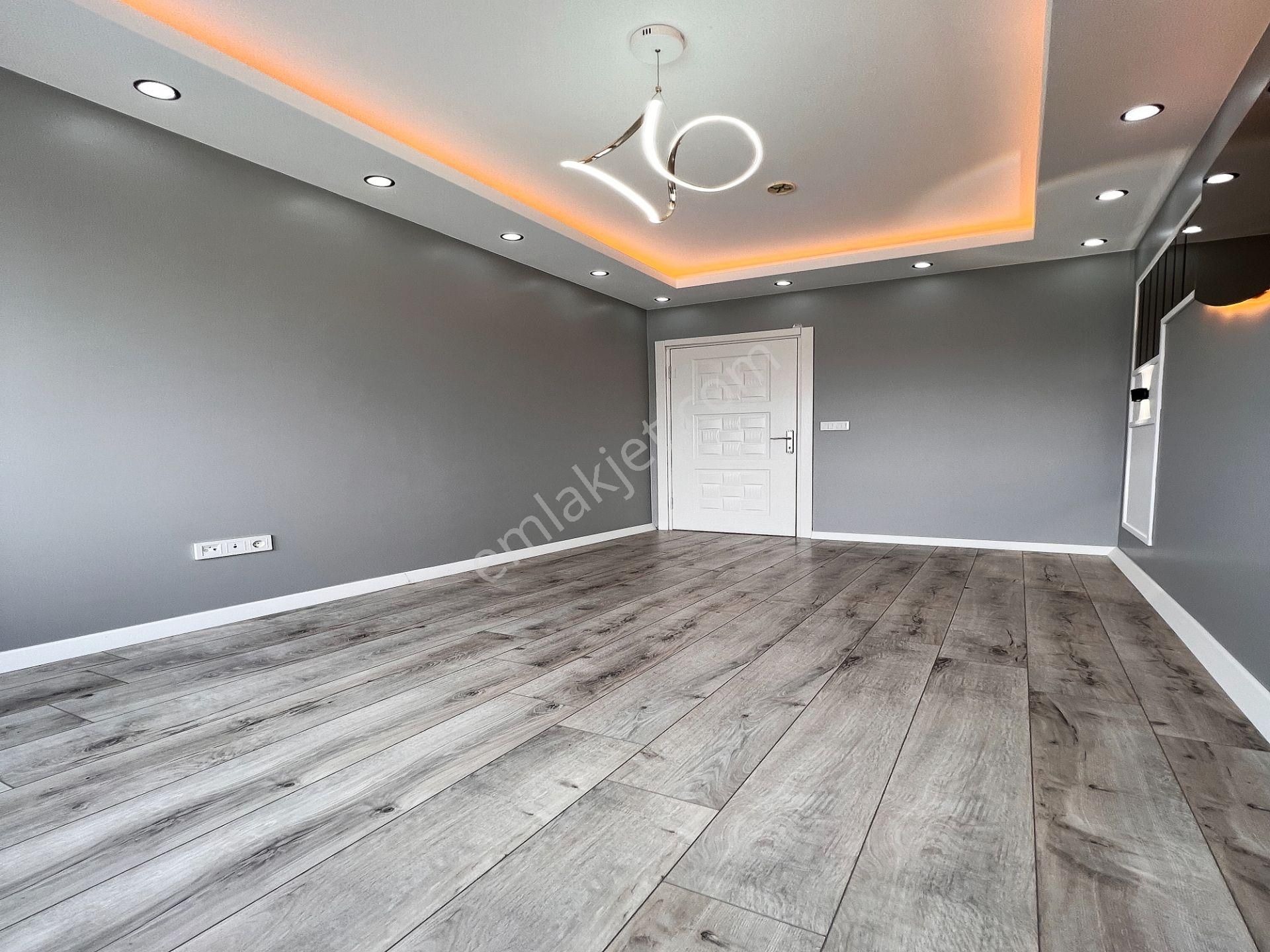 Özgür Yapı'dan Site İçerisinde 2+1 Çok Uygun Fiyata Lüx Daire - Görsel 18