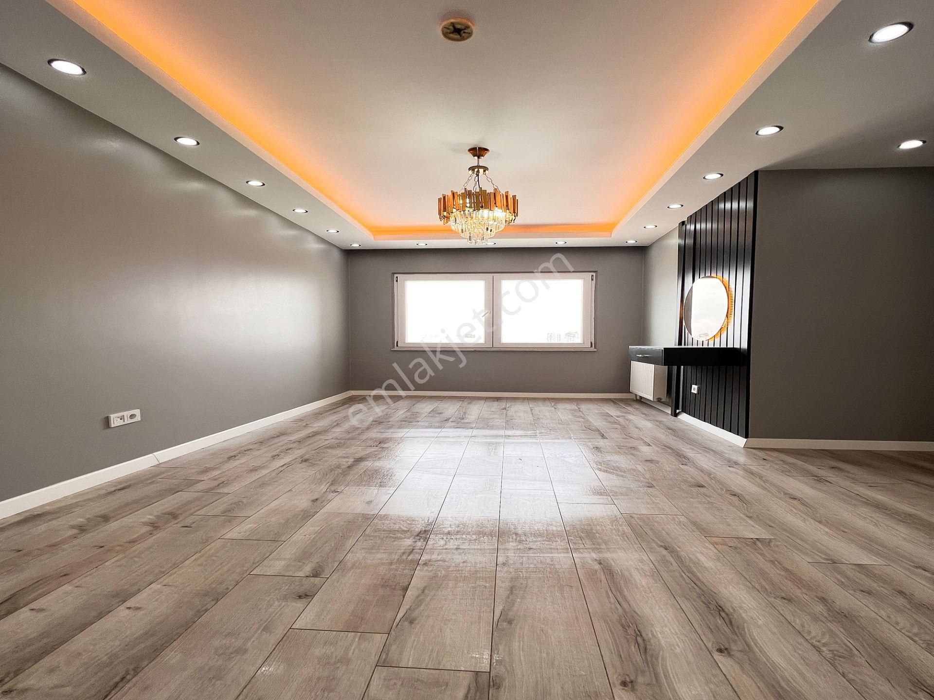 Özgür Yapı'dan Site İçerisinde 2+1 Çok Uygun Fiyata Lüx Daire - Görsel 22