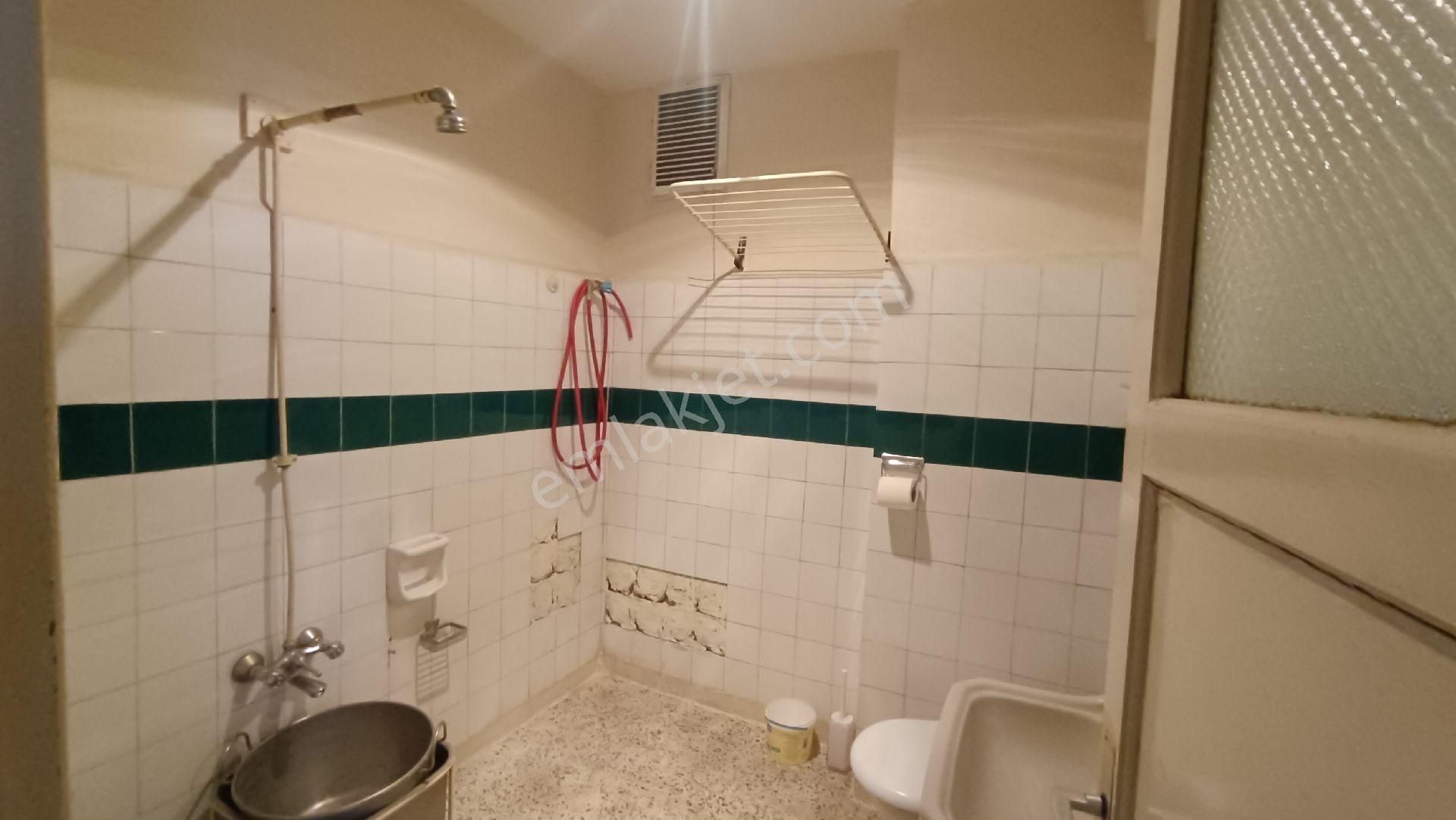 Rt Safir'den Emirsultanda 3+1 Geniş Ferah Kiralık Daire - Görsel 15