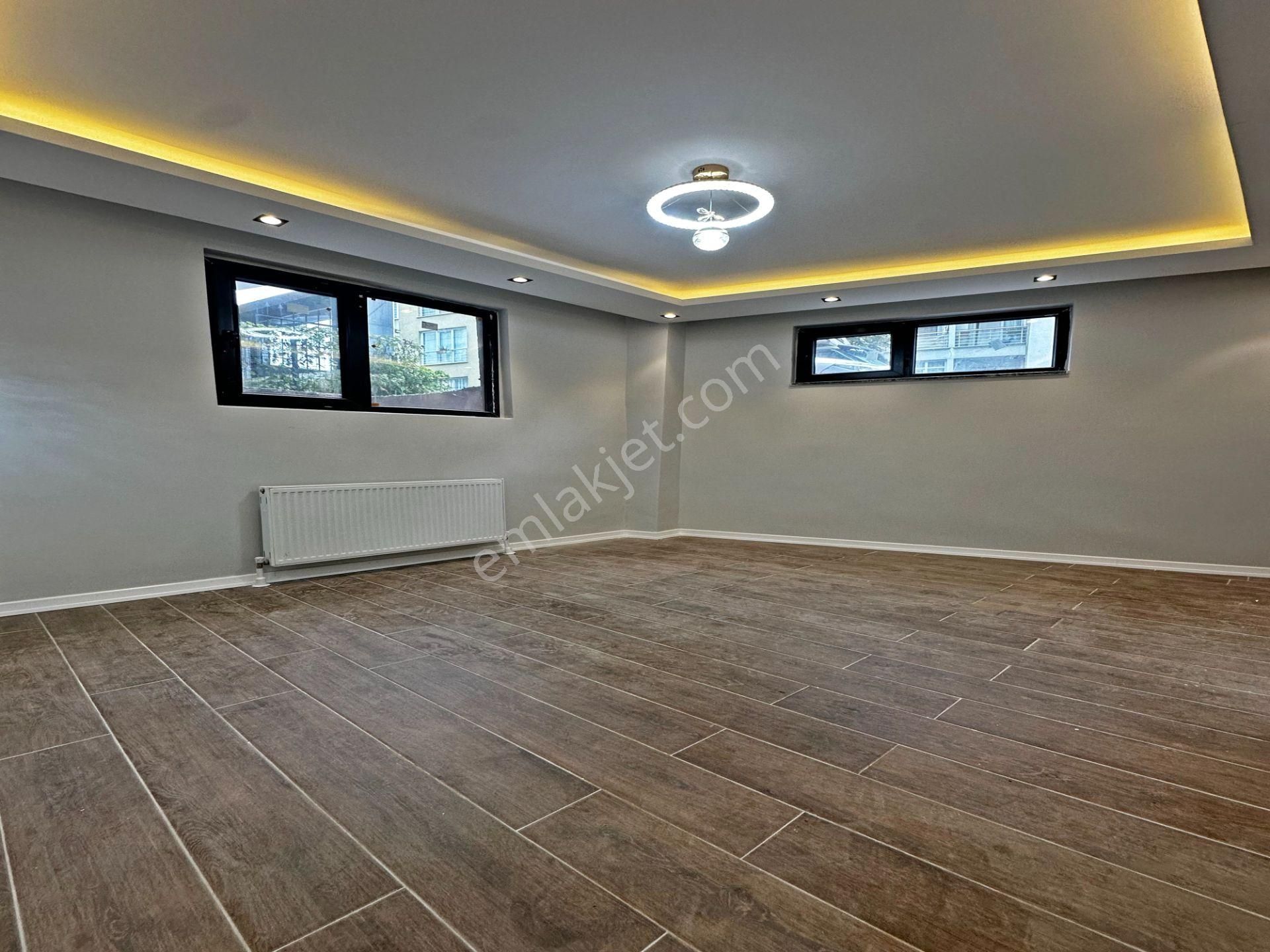 Özgür Yapı'dan Metrobüse Yakın İçi Ful Dekorlu Satılık Daire - Görsel 3