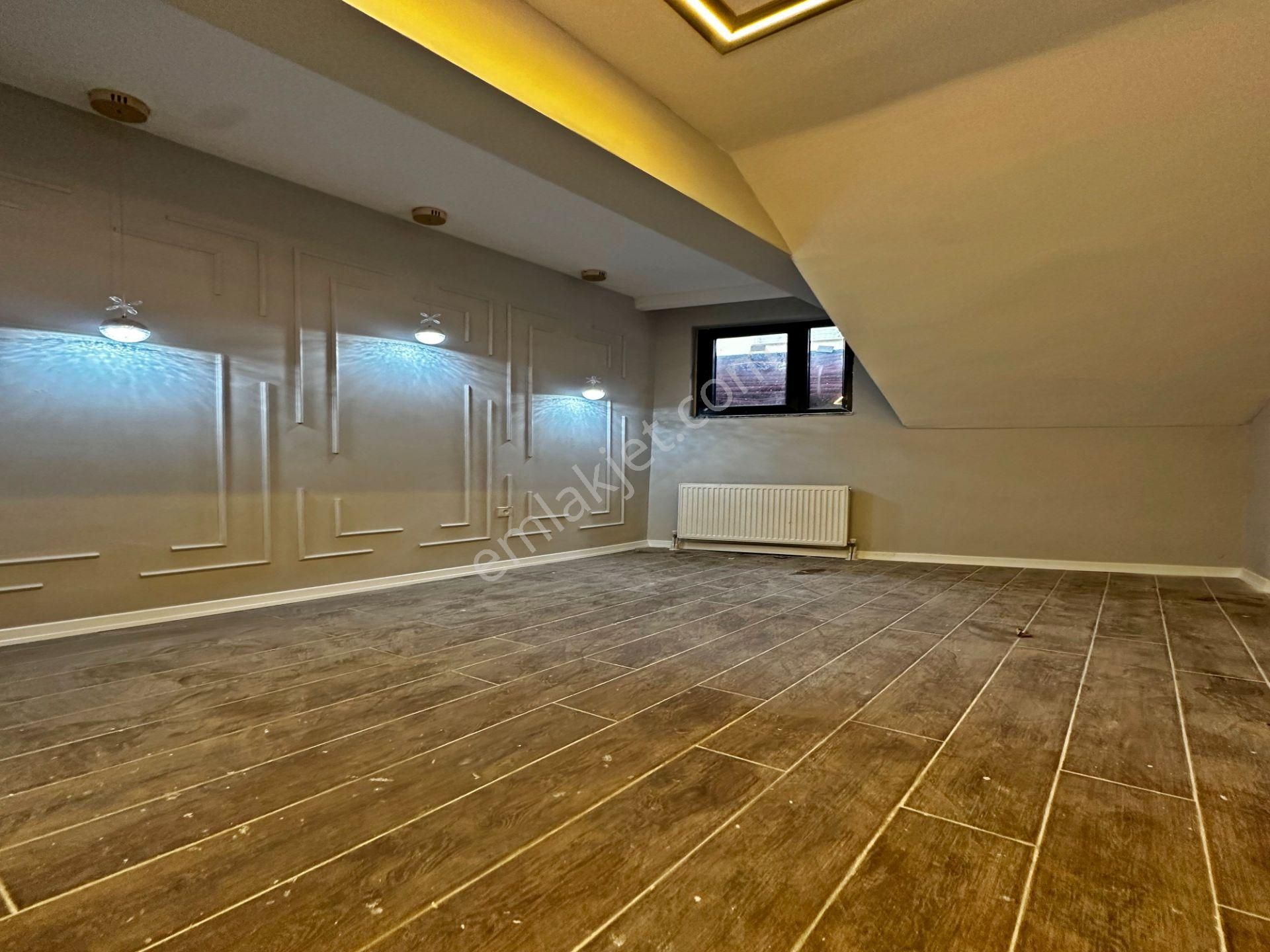 Özgür Yapı'dan Metrobüse Yakın İçi Ful Dekorlu Satılık Daire - Görsel 11