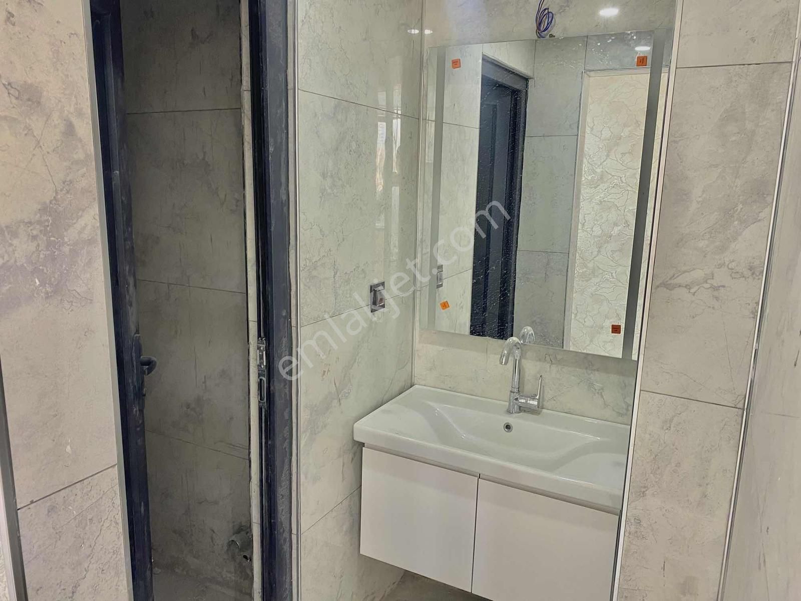 Bkc 'den Sitede 2+1 Satılık Lüx Daire - Görsel 18