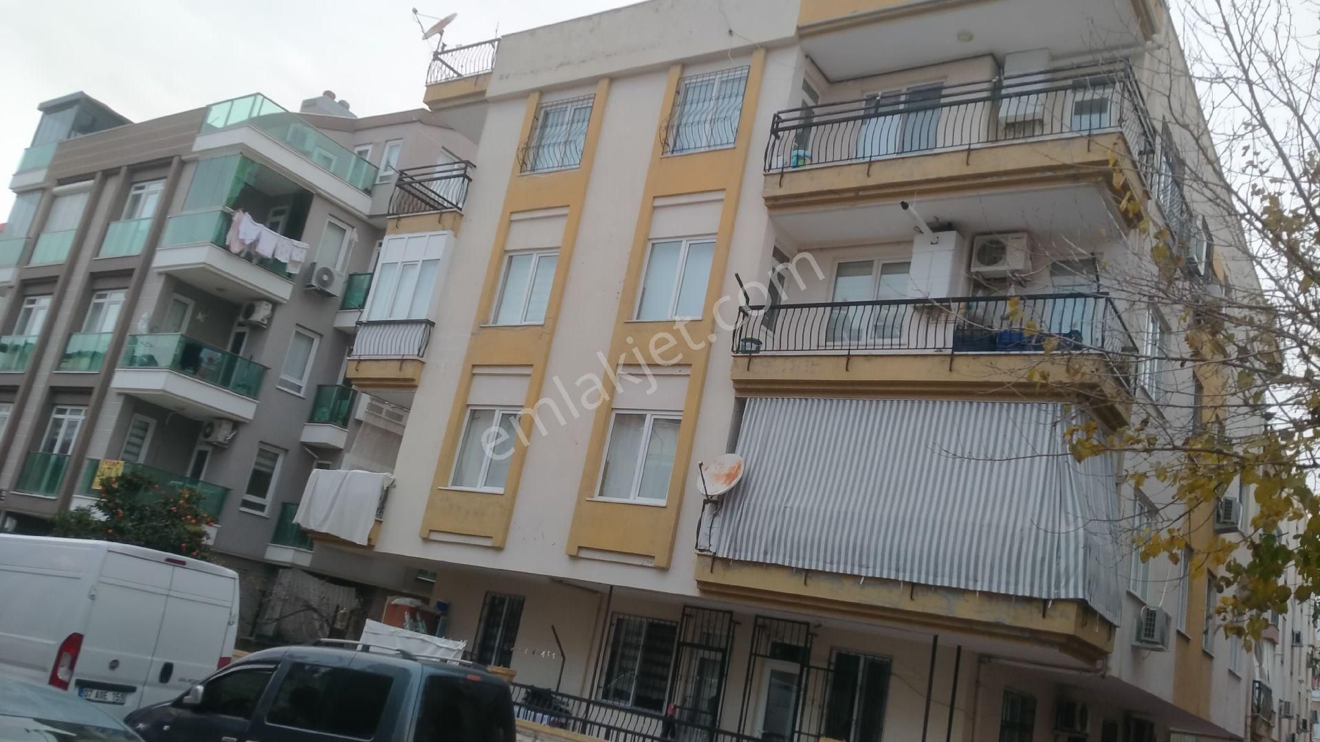 3+1 Geniş Ferah Daire Diş Hastanesi'ne 3 00