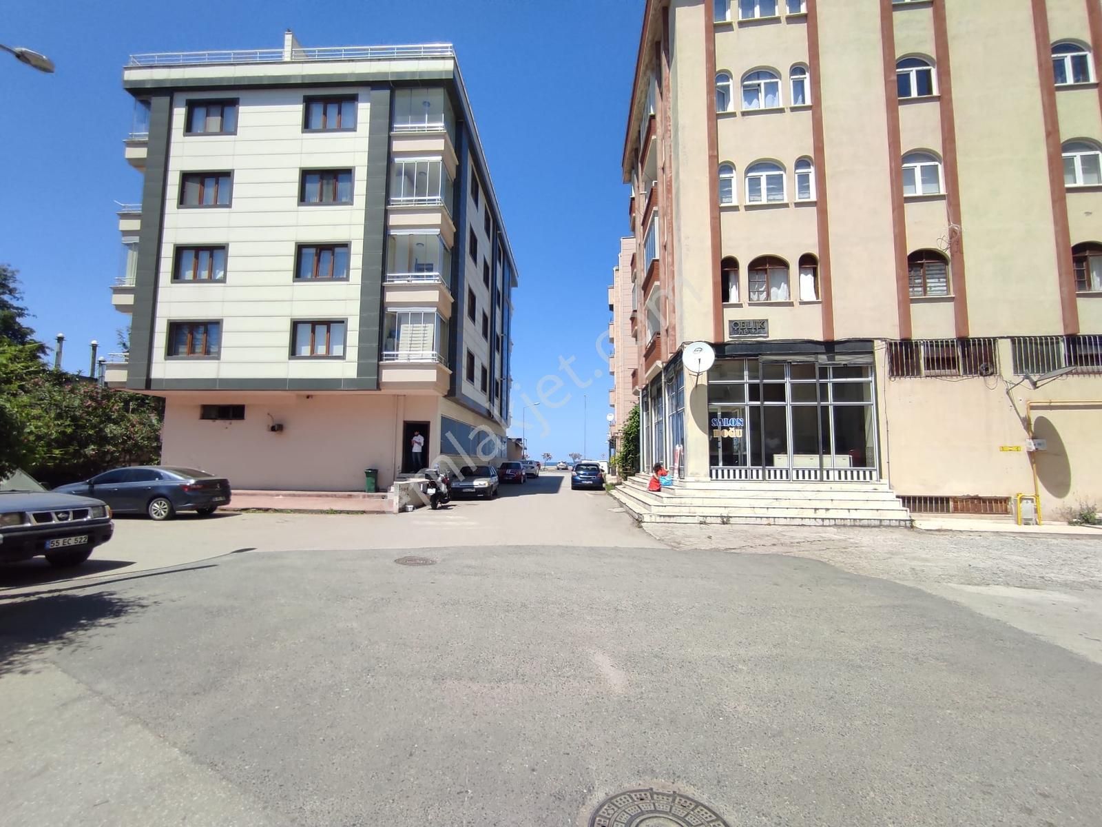 Ali Şeker'den Denizevleri Sahilde Deniz Manzaralı Satılık 3+1 - Görsel 3