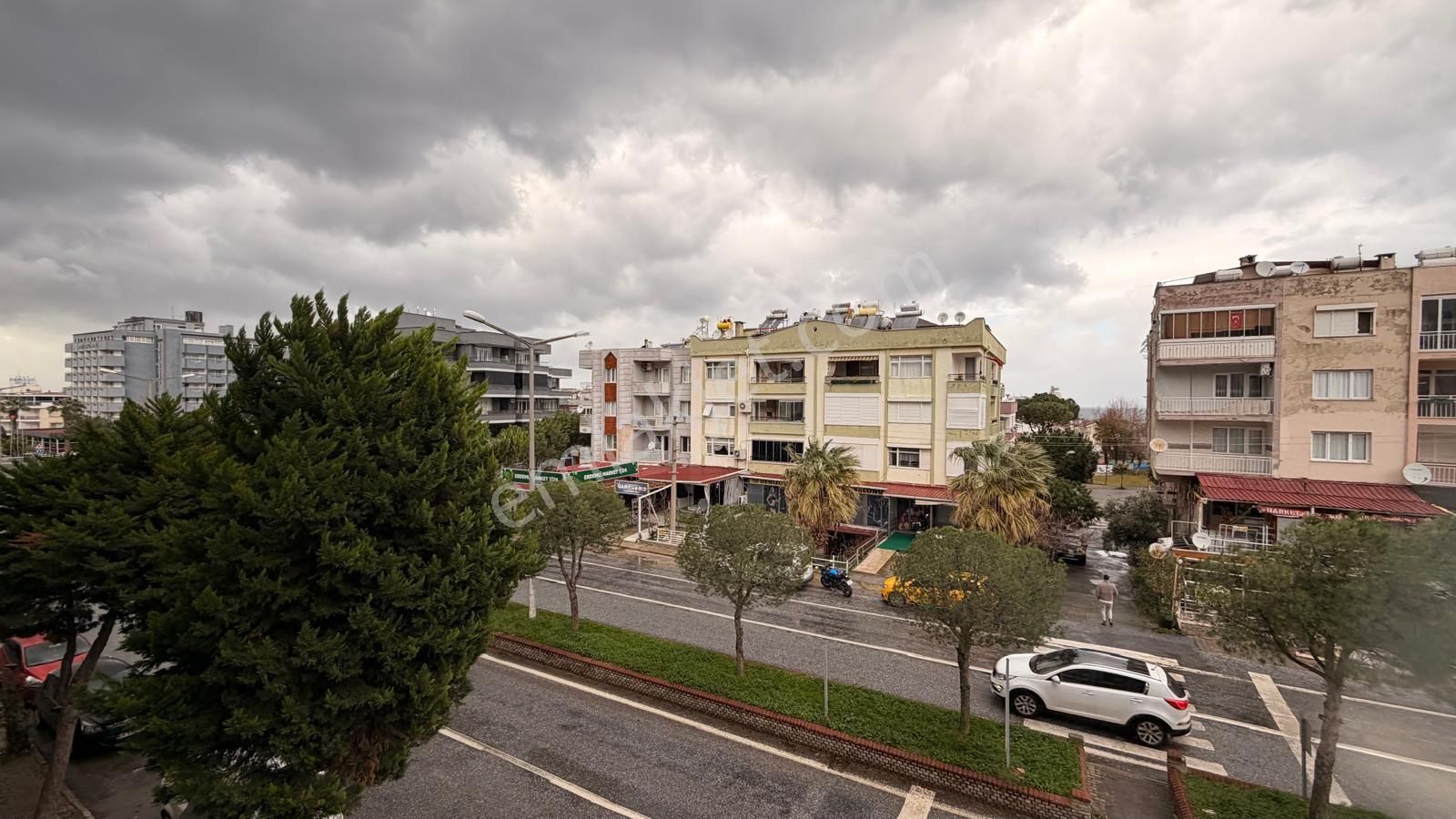 Kuşadası Güzelçamlıda Denize Yakın Satılık Masrafsız 2+1 Daire - Görsel 13