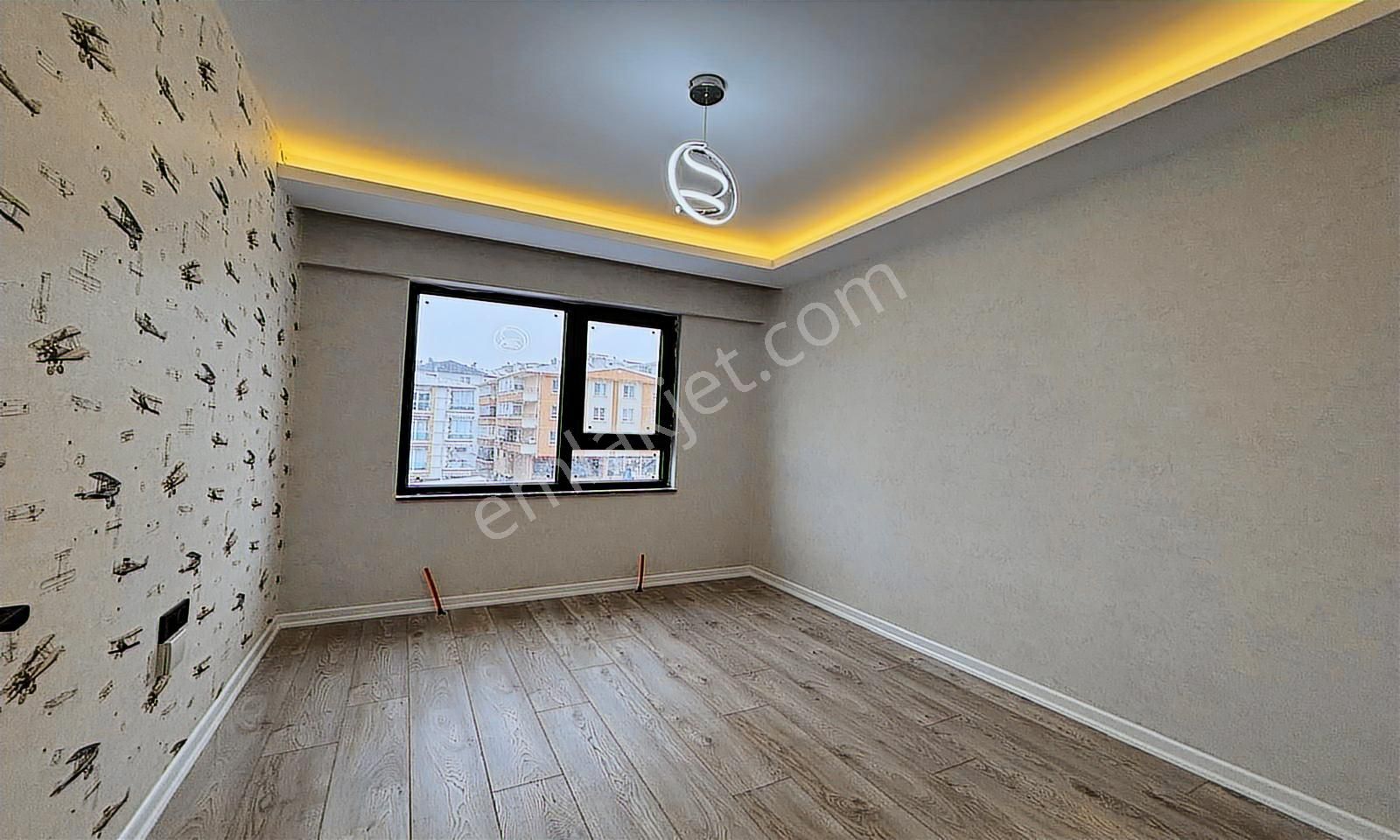 Bulvar'dan Orta Katta Geniş Cepheleri Açık Full Yapılı 3+1 Daire - Görsel 11