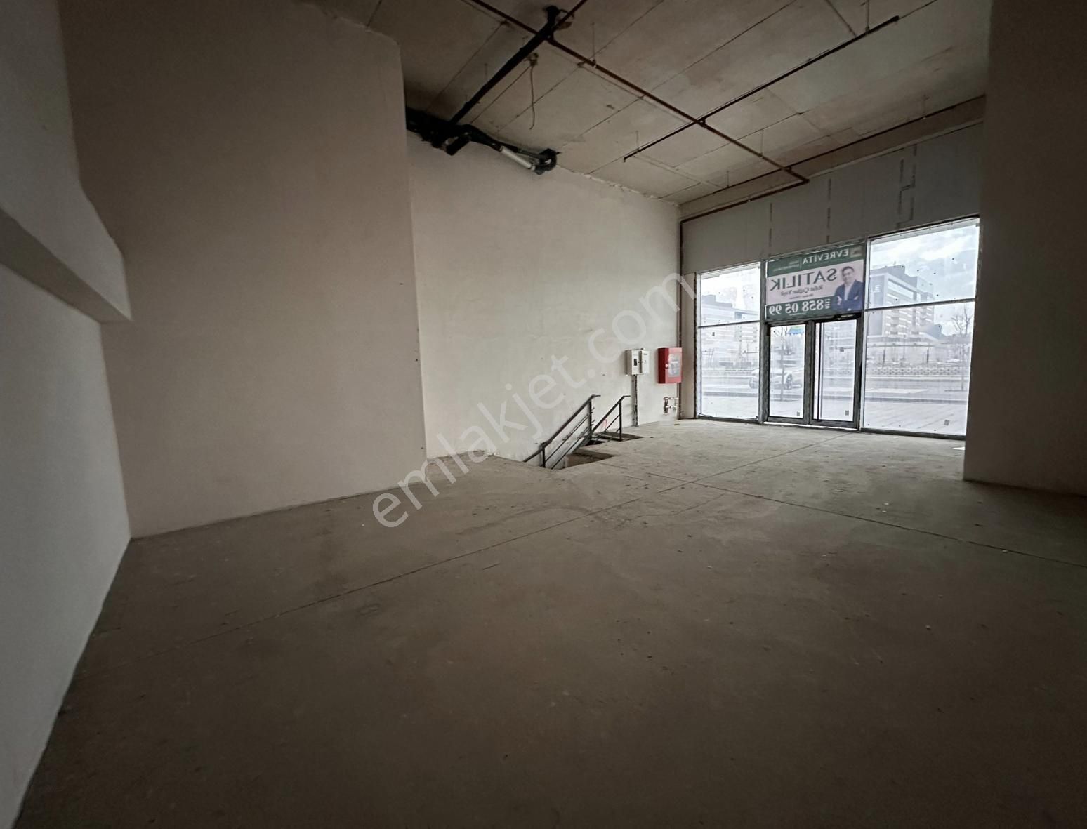 Cadde Cephe Hastane Karşısı Kiralık Dükkan 143m2 (asma Hariç) - Görsel 5