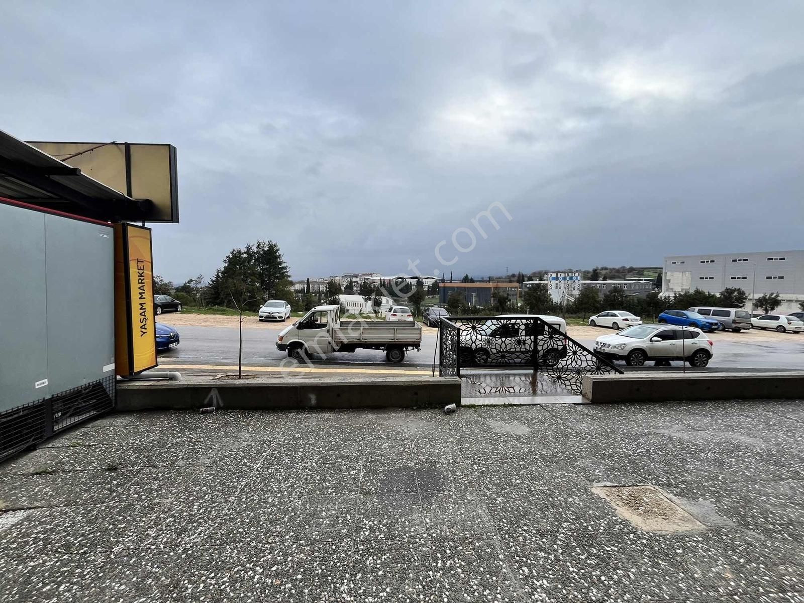 Yaşam Gayrimenkulden Kiralık Dükkan - Görsel 16