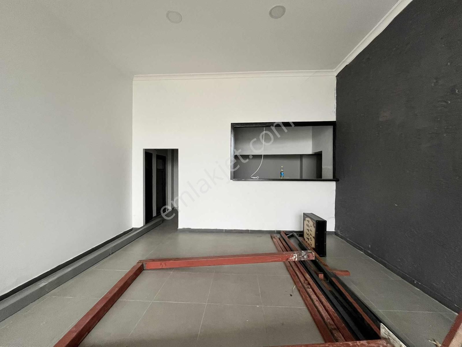 Yaşam Gayrimenkulden Kiralık Dükkan - Görsel 6