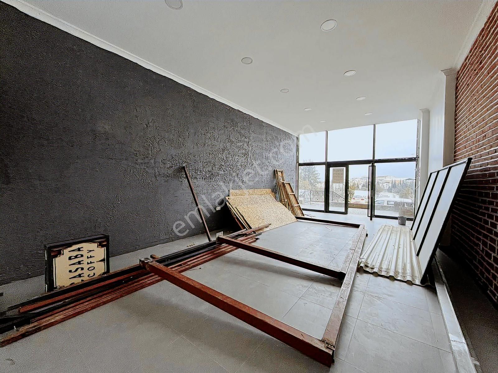 Yaşam Gayrimenkulden Kiralık Dükkan - Görsel 4