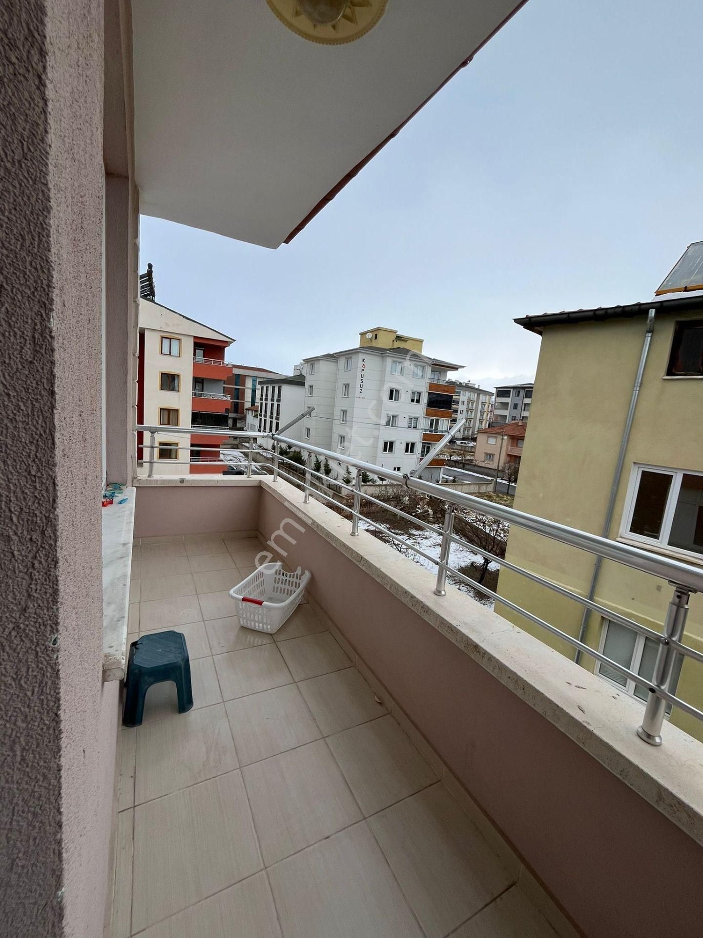 Öz Gaye Emlaktan Develi Yeni Mahallede Satılık Daire - Görsel 8